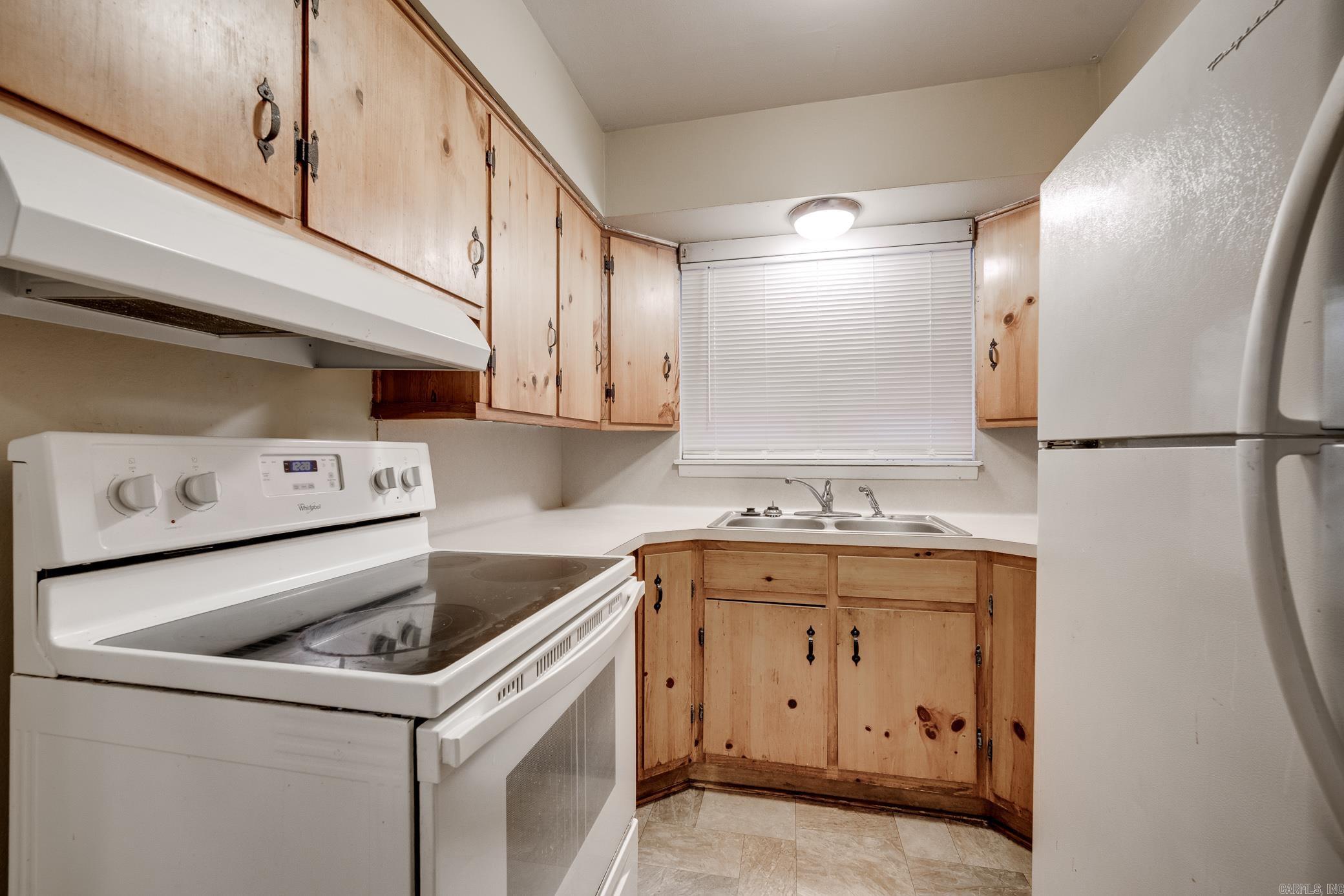 OAK VIEW - Residential