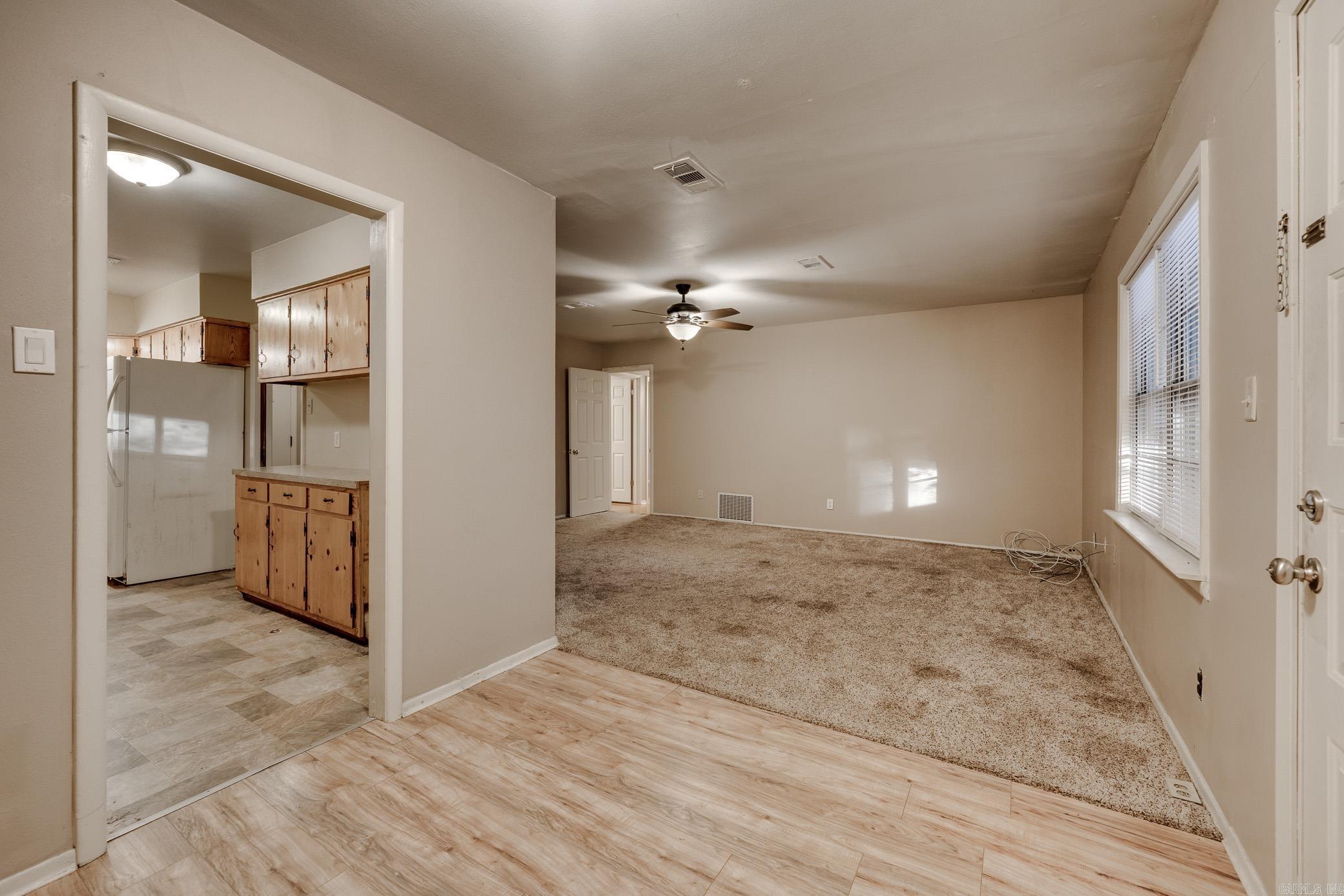 OAK VIEW - Residential