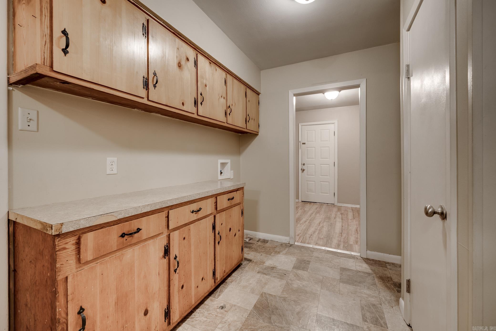 OAK VIEW - Residential