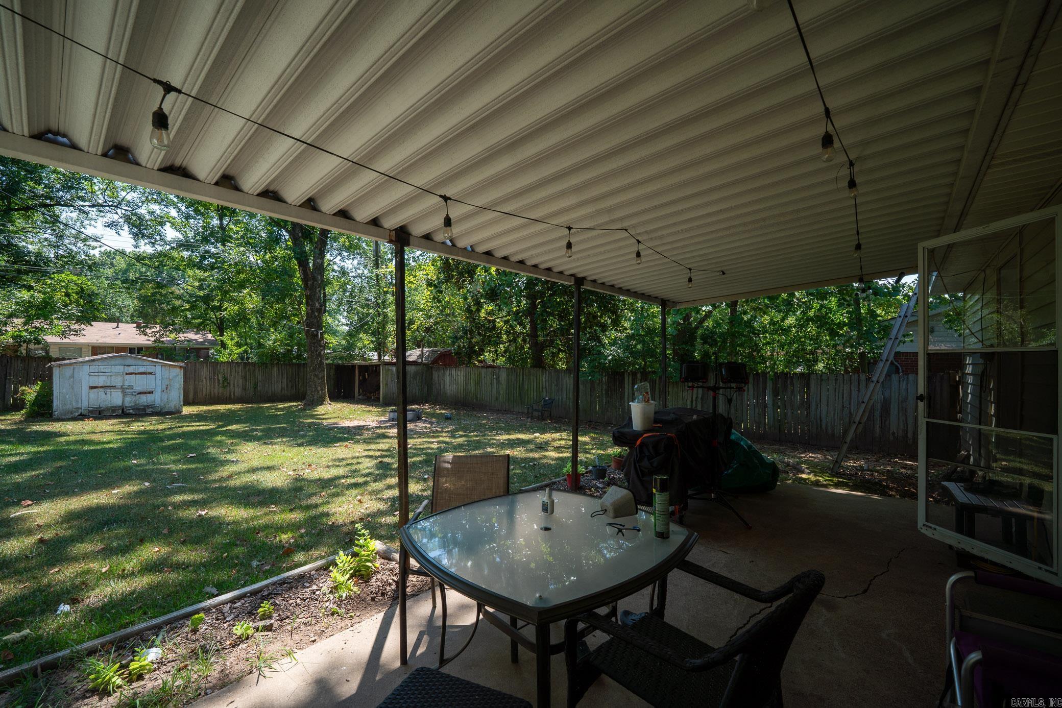 OAK VIEW - Residential