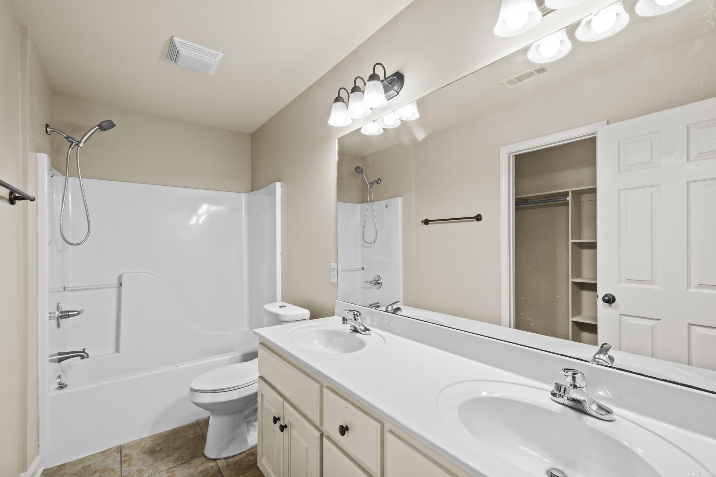 Orchard Hollow Estates - Residential