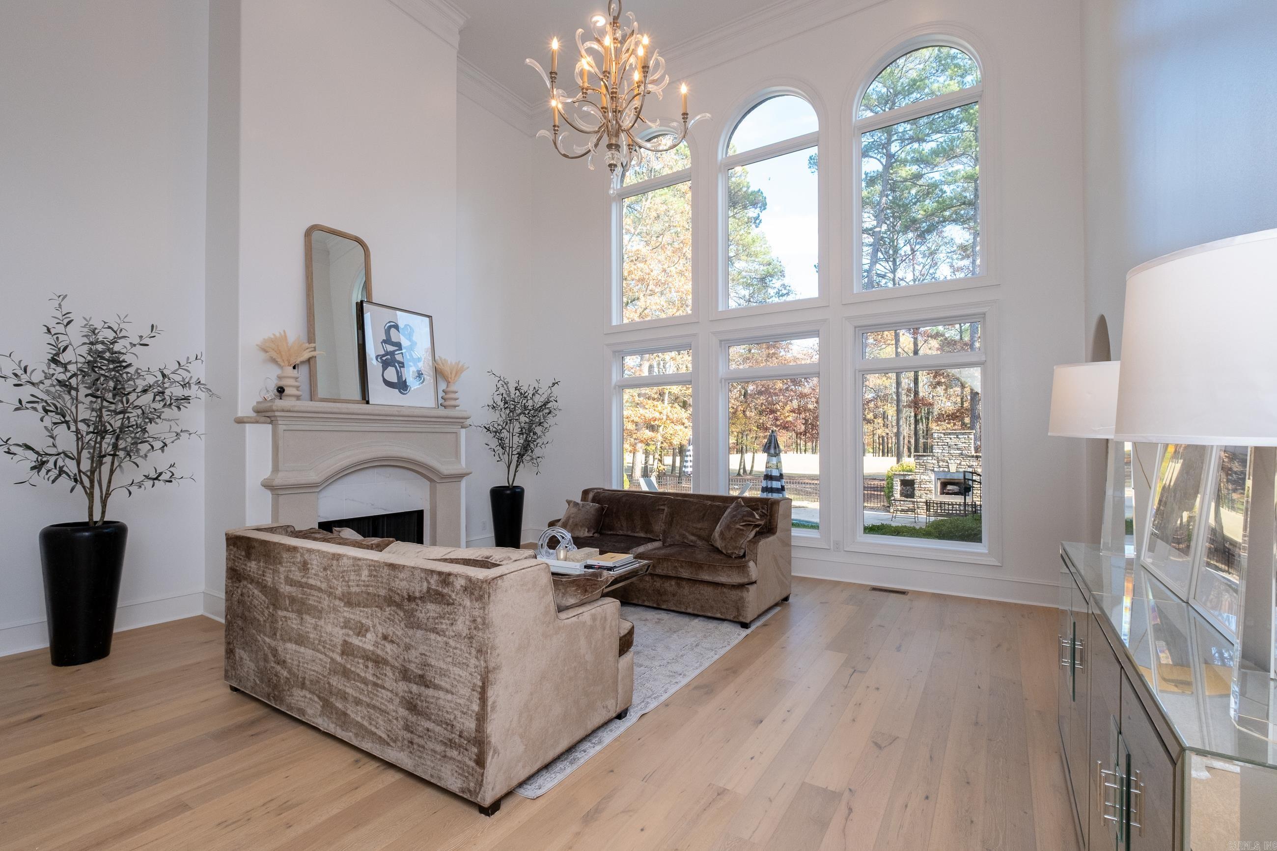 CHENAL VALLEY SOLOGNE CIRCLE - Residential