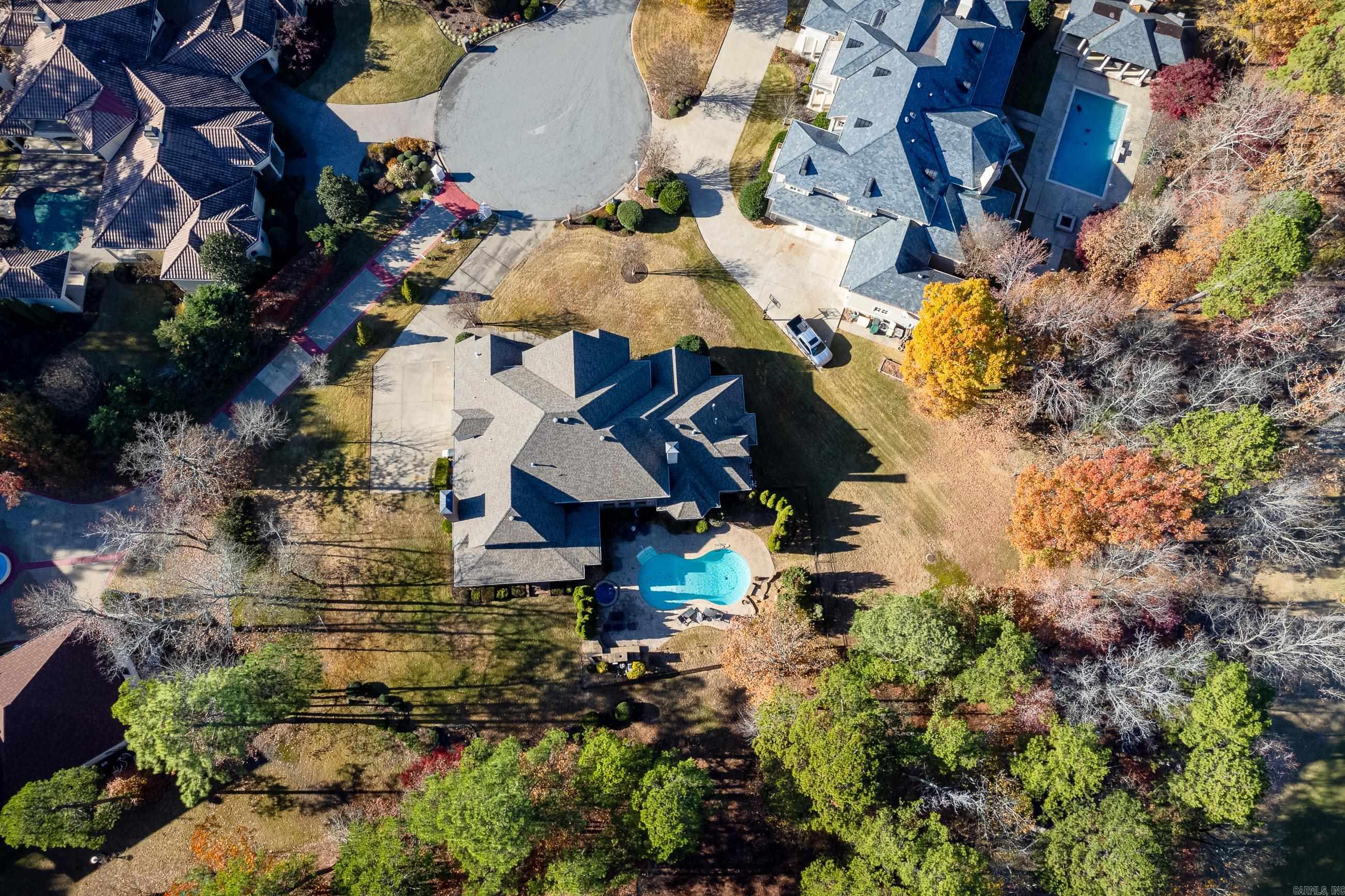 CHENAL VALLEY SOLOGNE CIRCLE - Residential