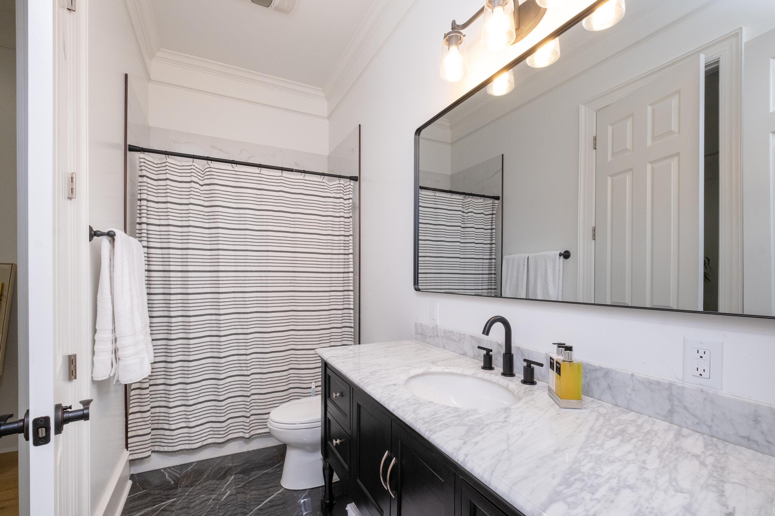 CHENAL VALLEY SOLOGNE CIRCLE - Residential