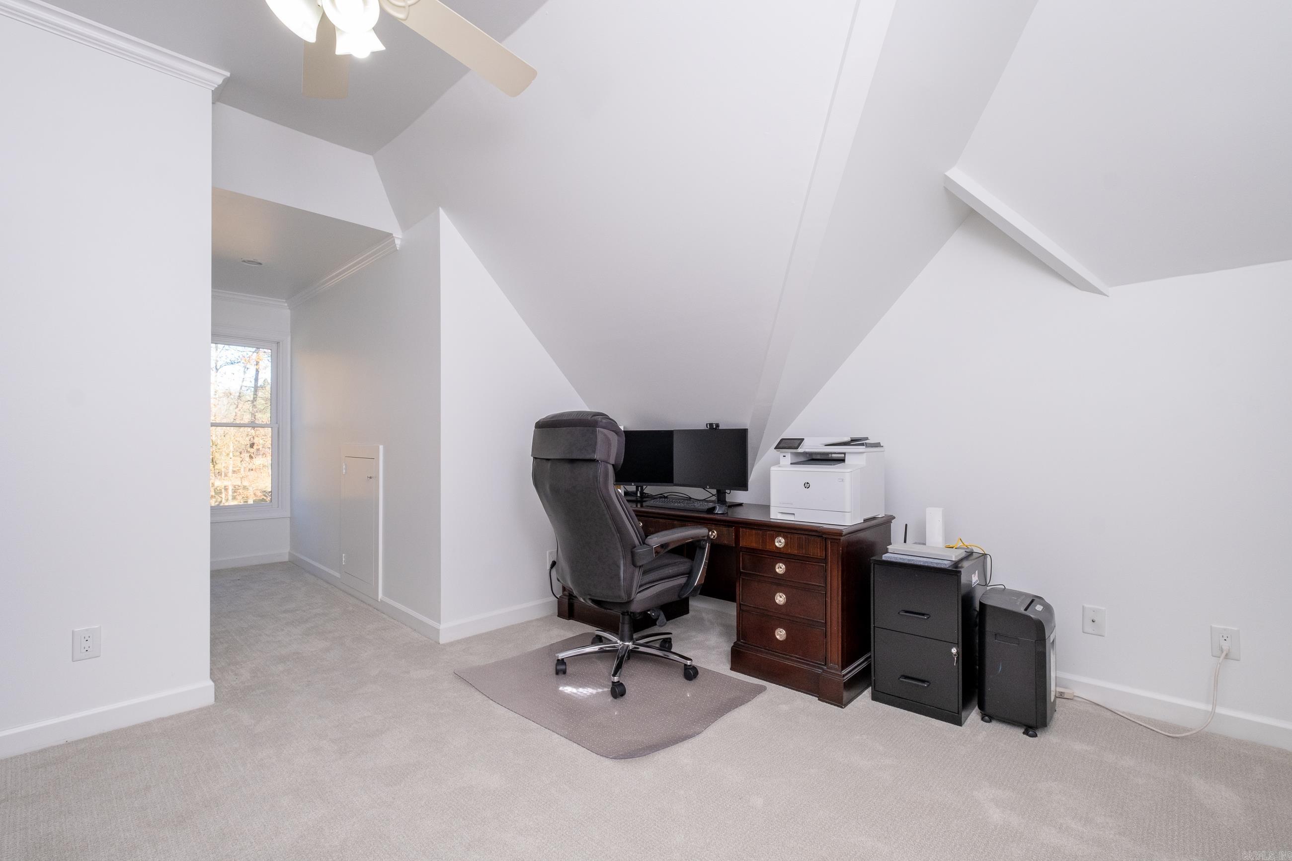 CHENAL VALLEY SOLOGNE CIRCLE - Residential