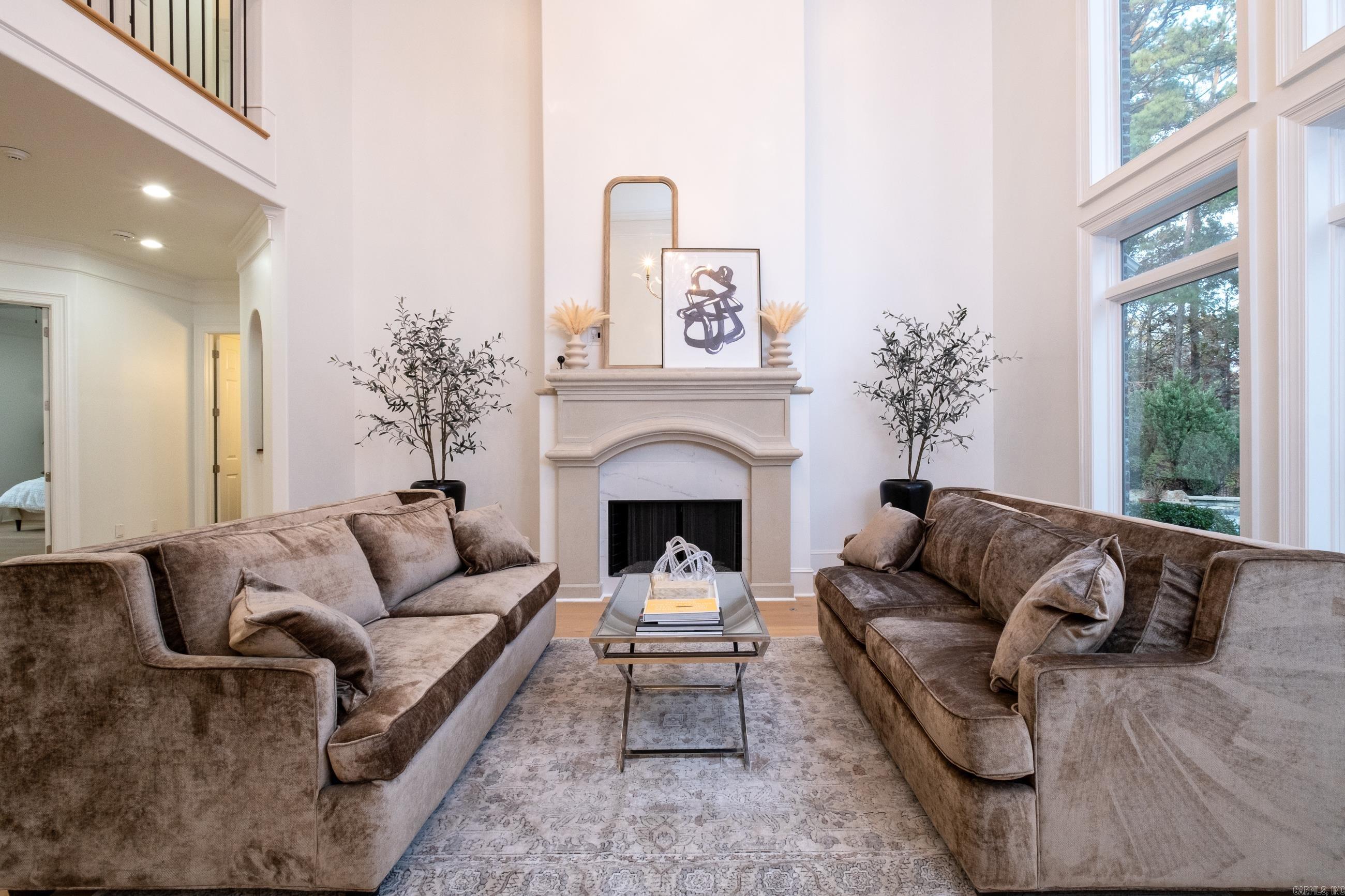 CHENAL VALLEY SOLOGNE CIRCLE - Residential