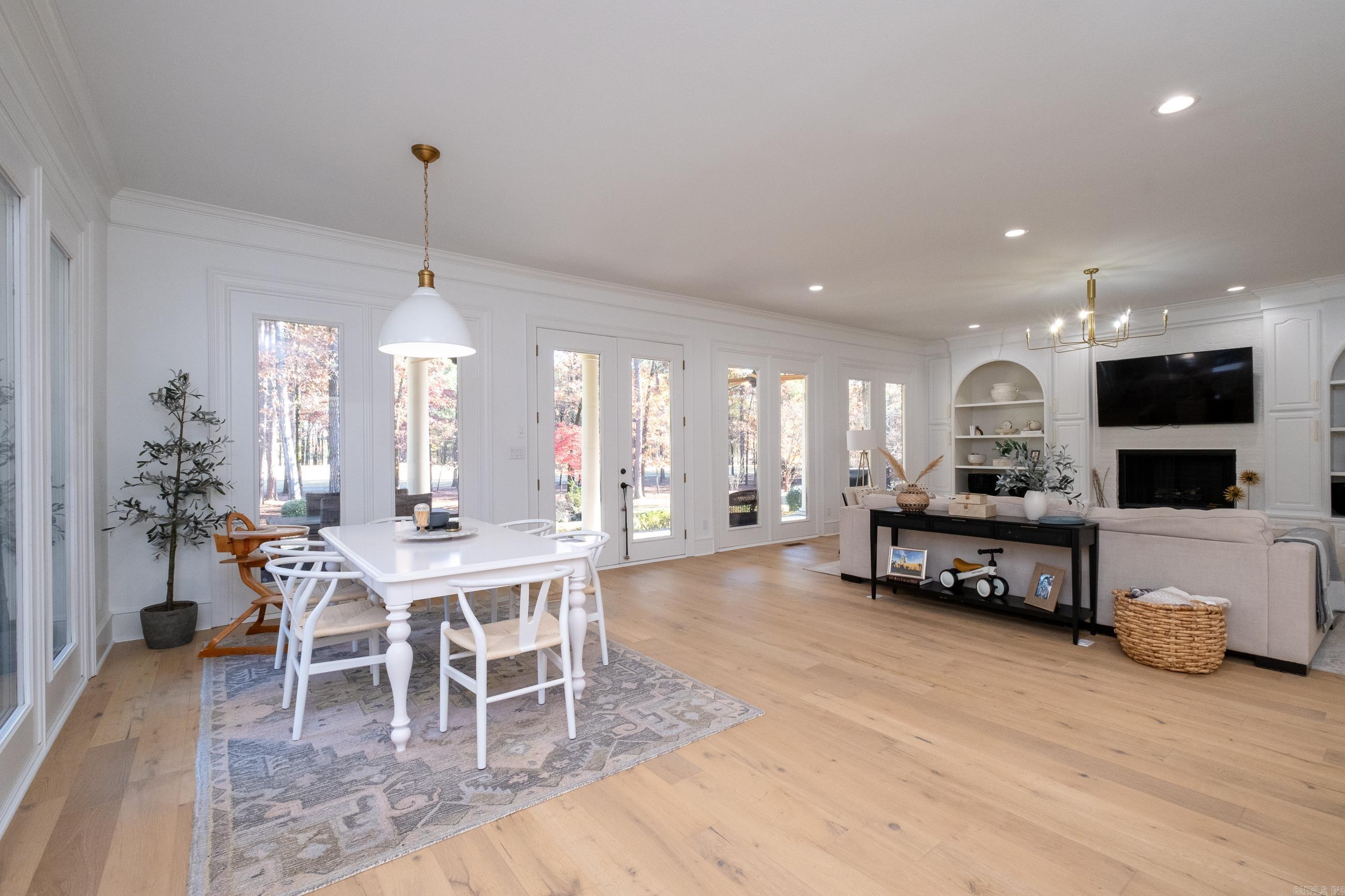 CHENAL VALLEY SOLOGNE CIRCLE - Residential