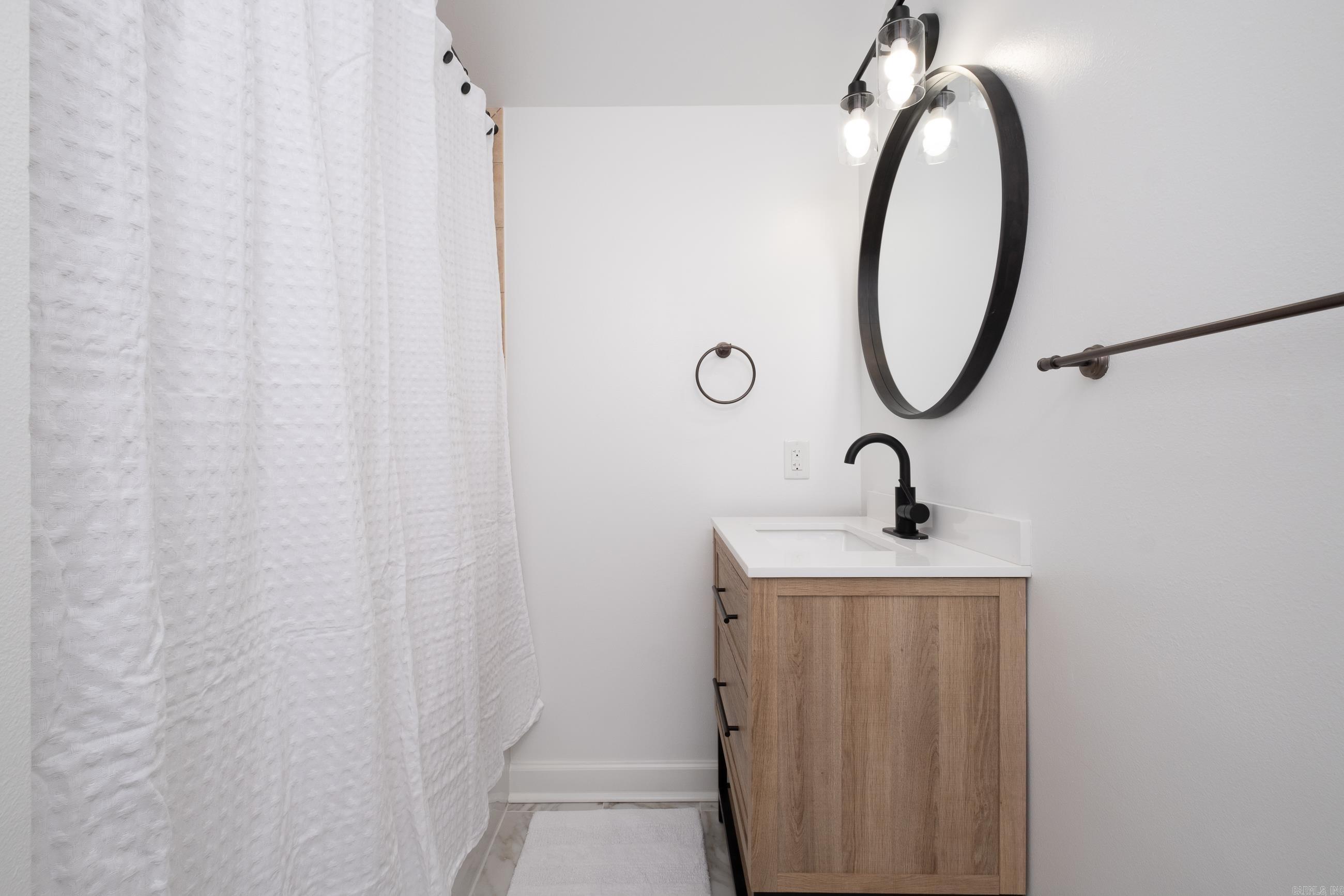 CHENAL VALLEY SOLOGNE CIRCLE - Residential