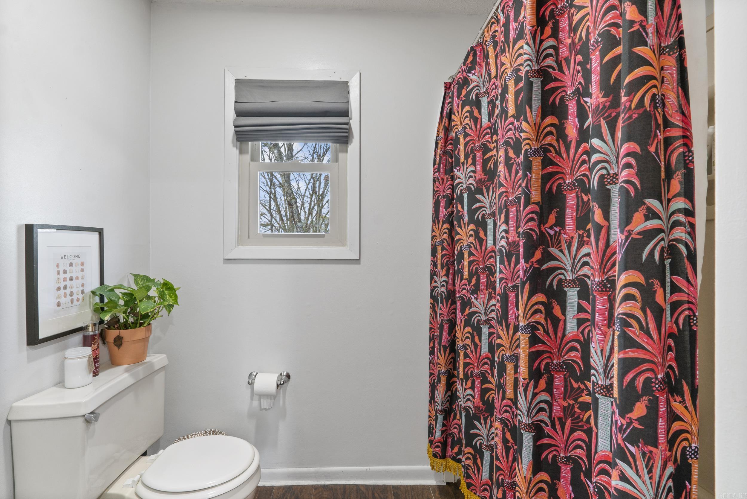 LAKEVIEW ACRES - Residential