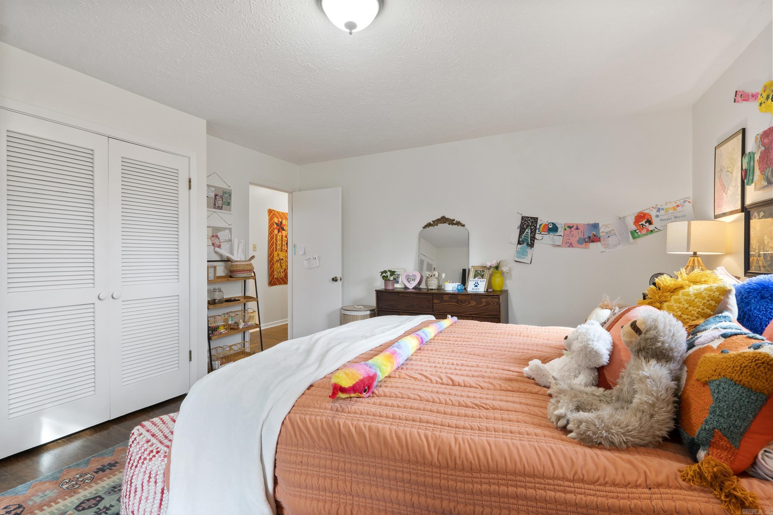 LAKEVIEW ACRES - Residential