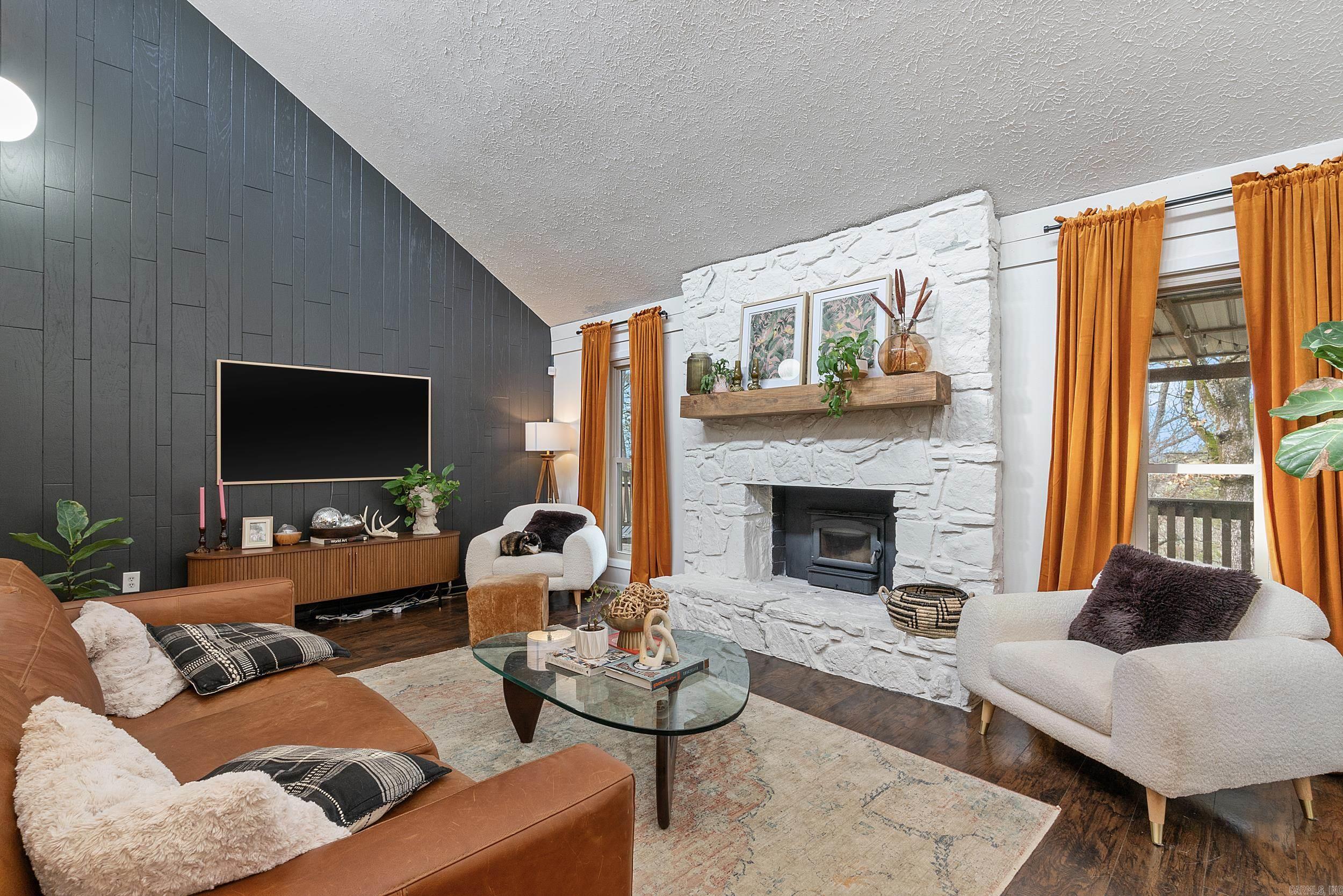 LAKEVIEW ACRES - Residential