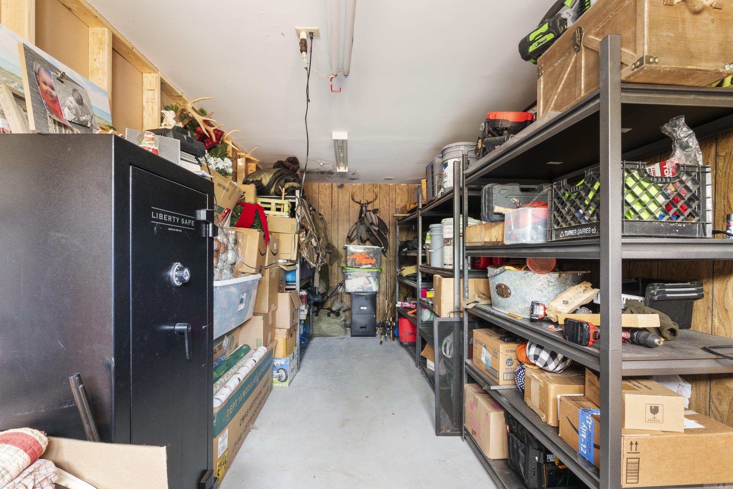 LAKEVIEW ACRES - Residential