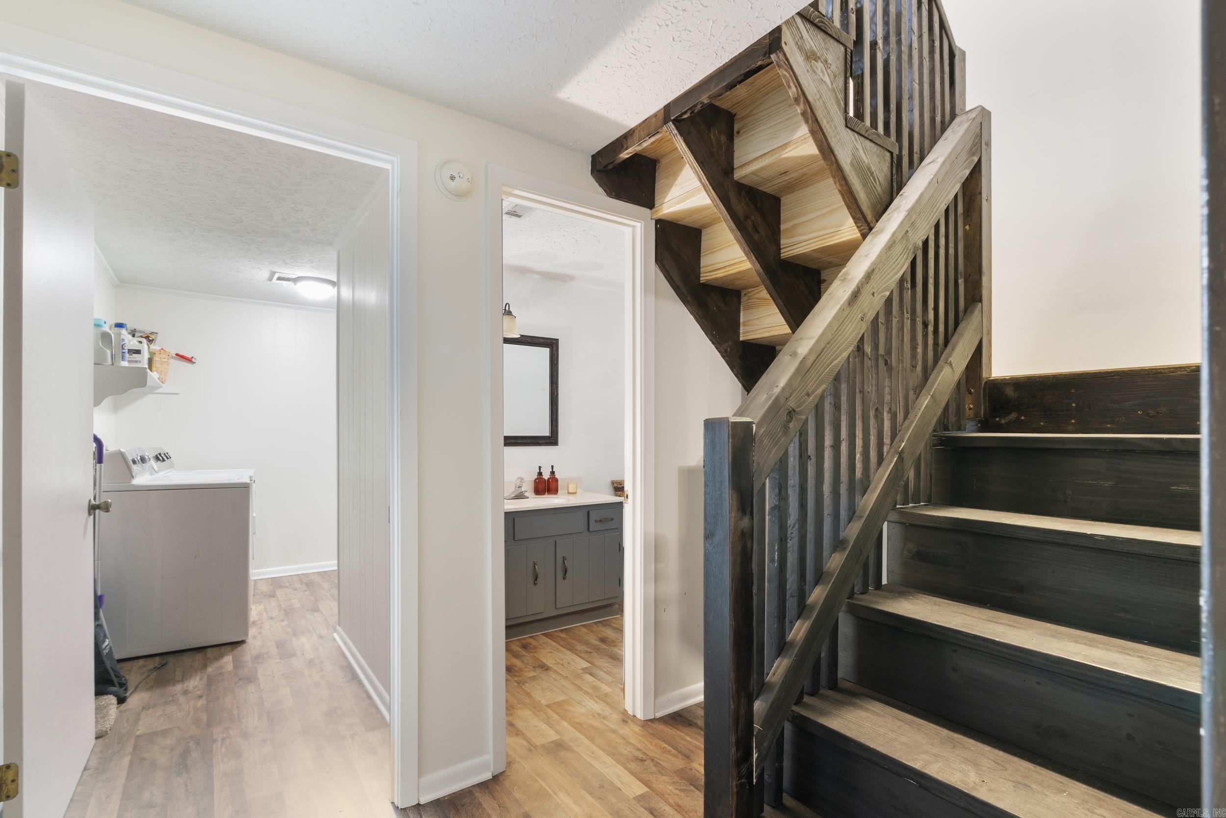 LAKEVIEW ACRES - Residential