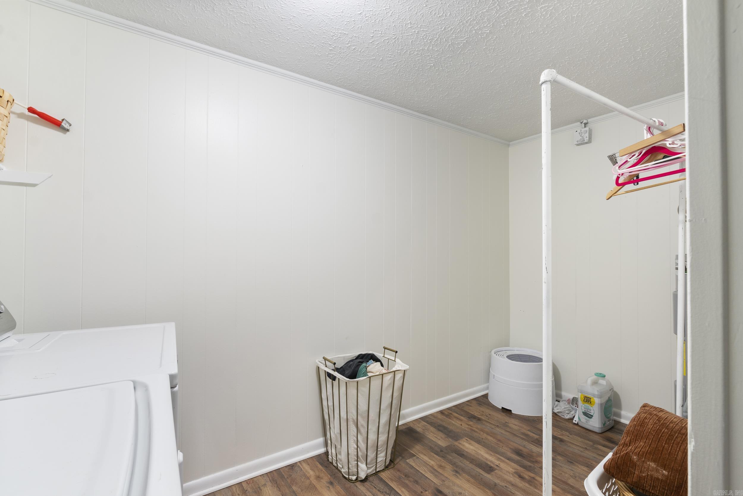 LAKEVIEW ACRES - Residential