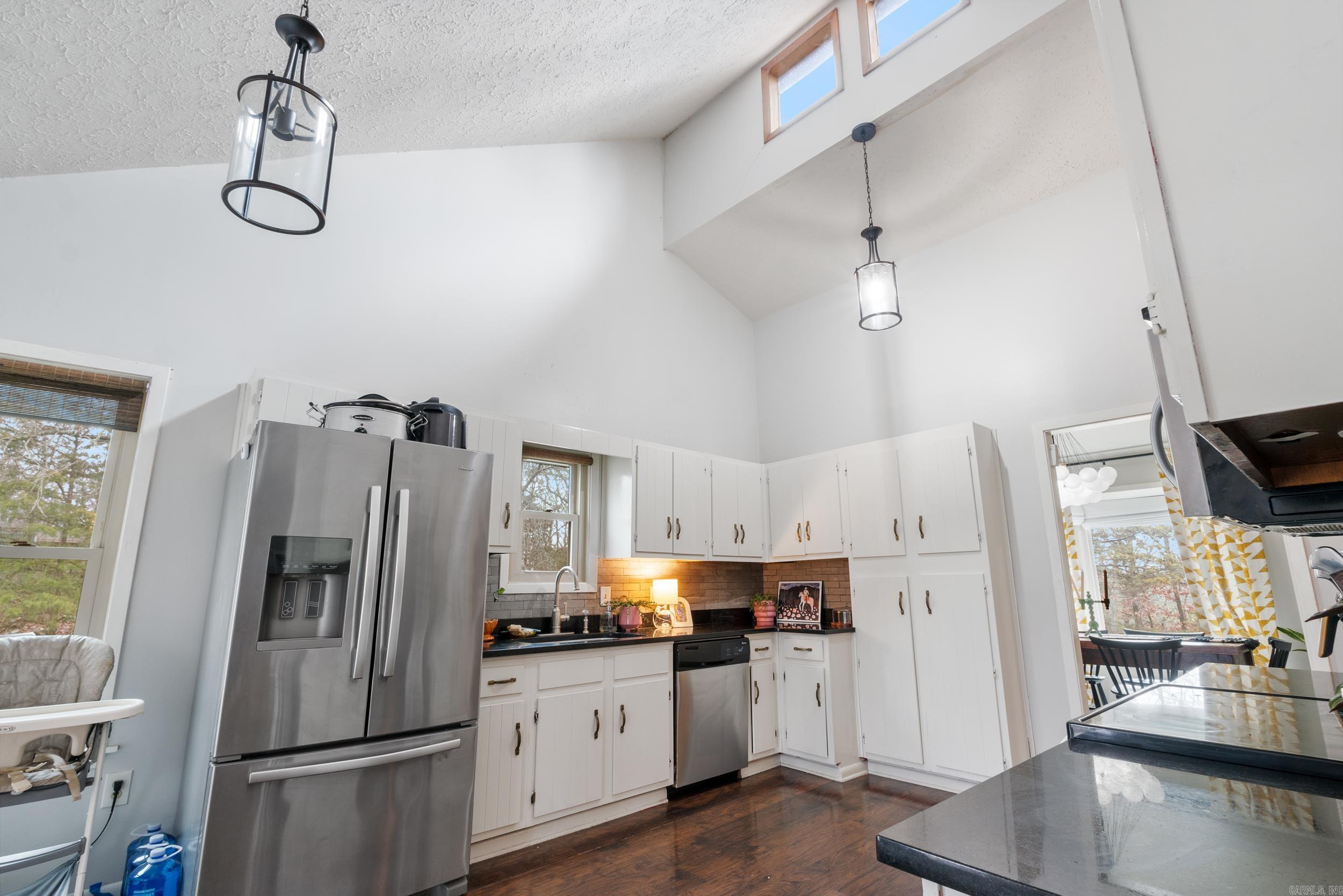 LAKEVIEW ACRES - Residential