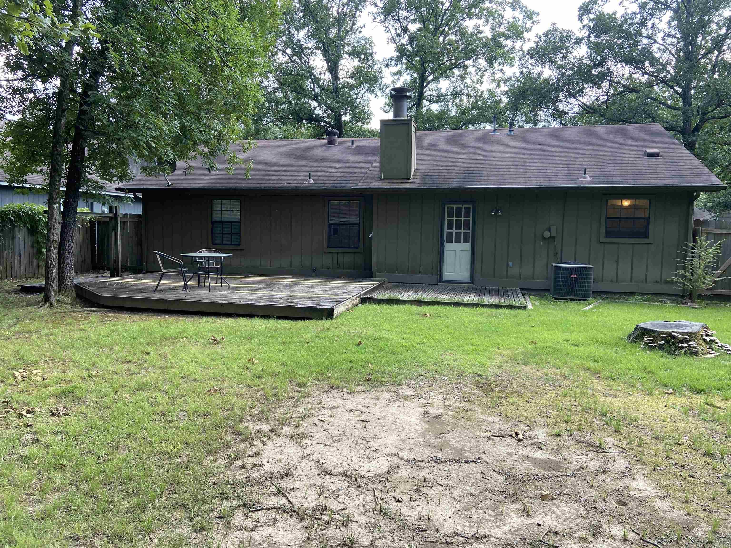 Rolling Oaks - Residential Lease