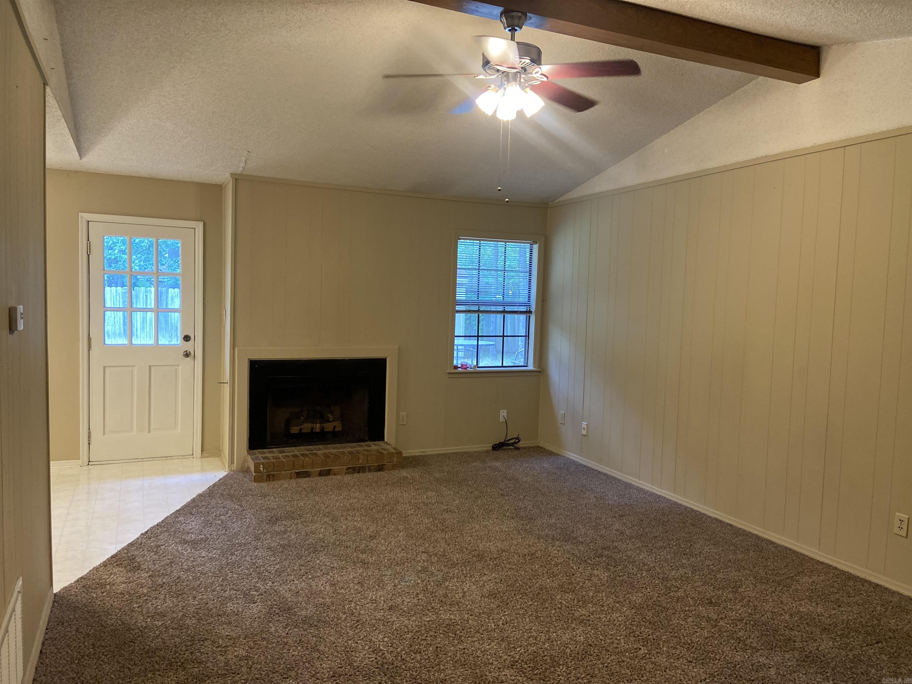 Rolling Oaks - Residential Lease
