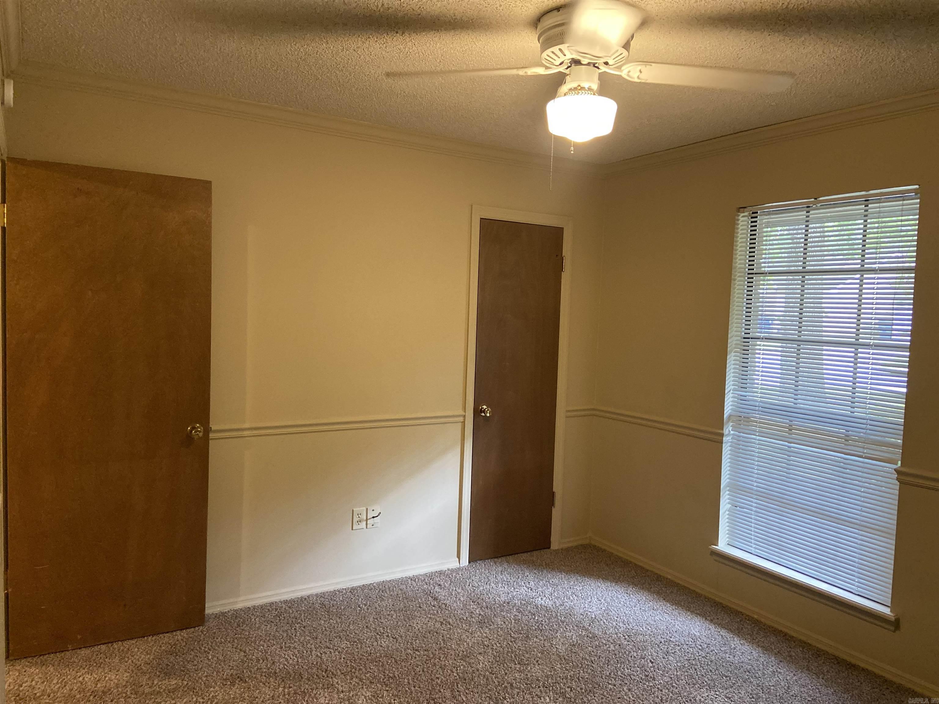 Rolling Oaks - Residential Lease