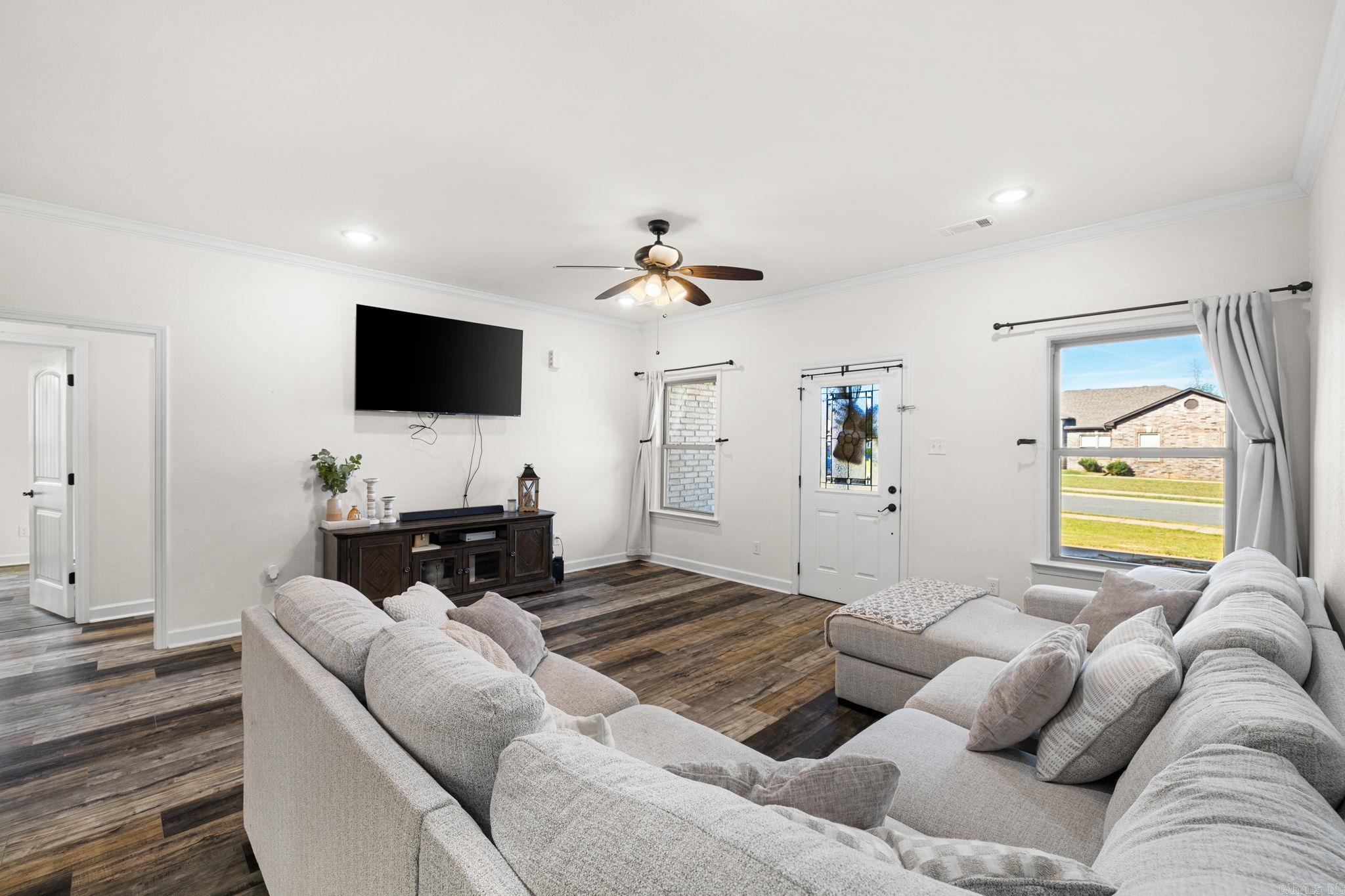 HERITAGE MEADOWS - Residential