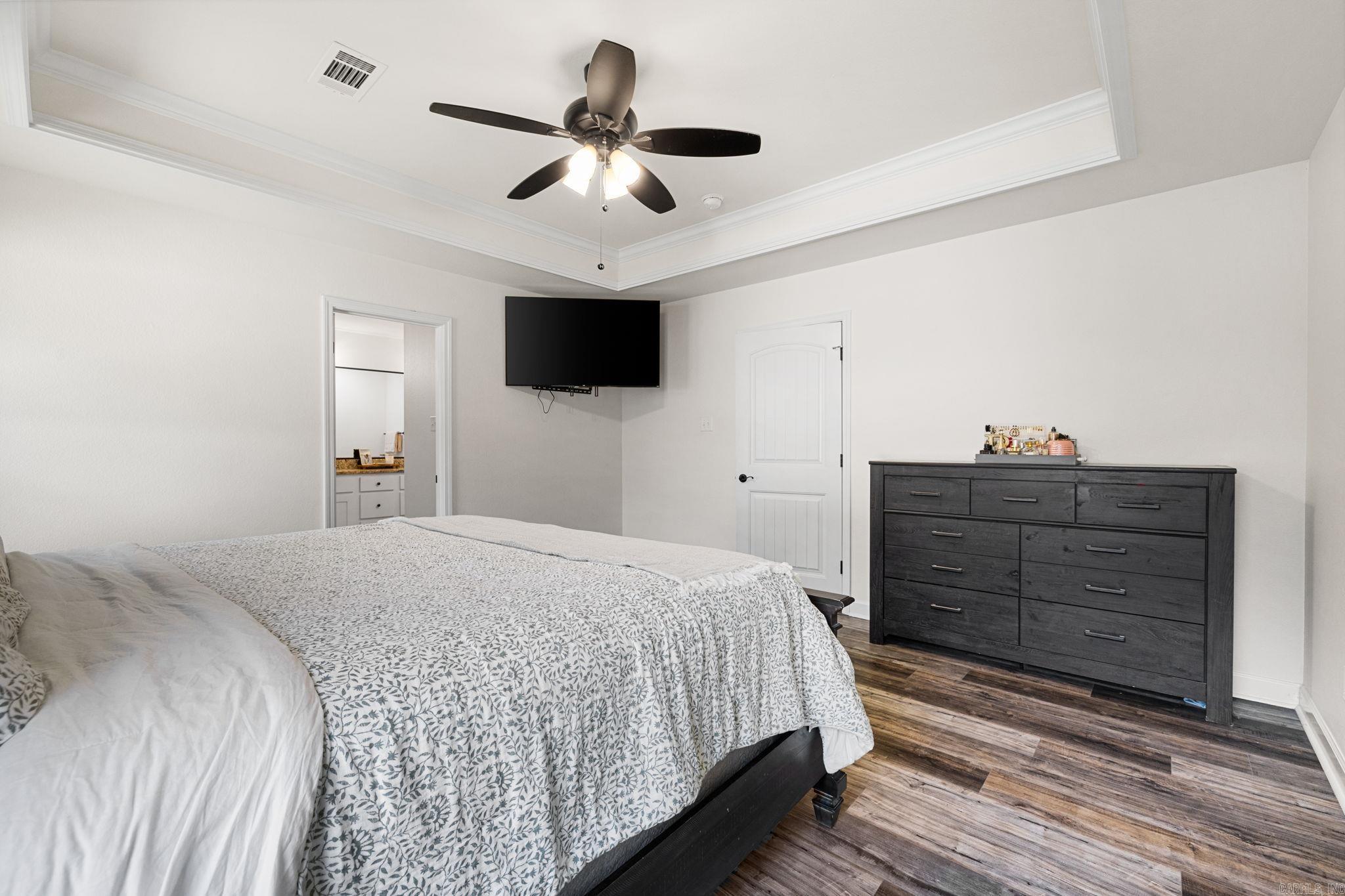 HERITAGE MEADOWS - Residential