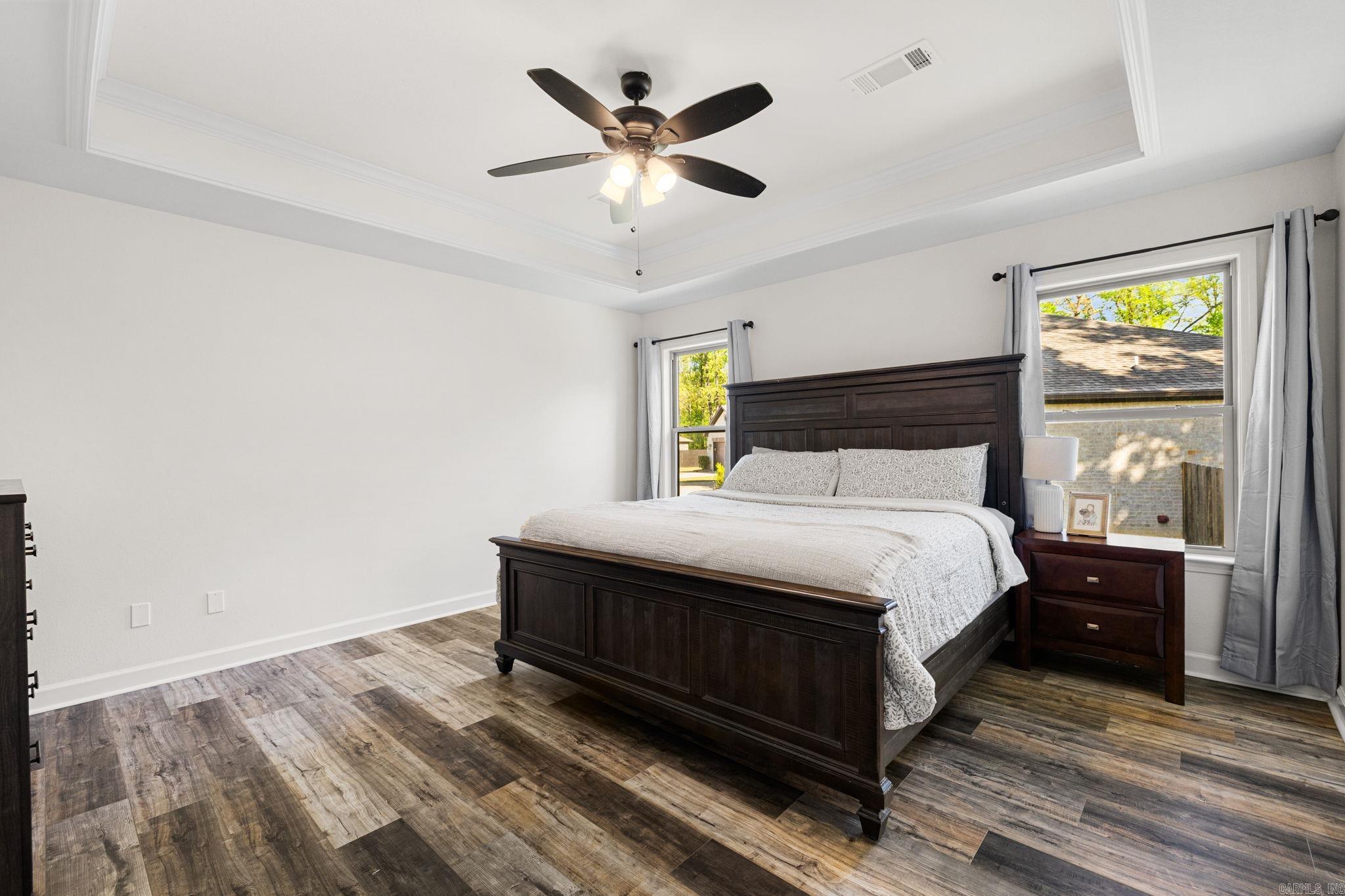 HERITAGE MEADOWS - Residential