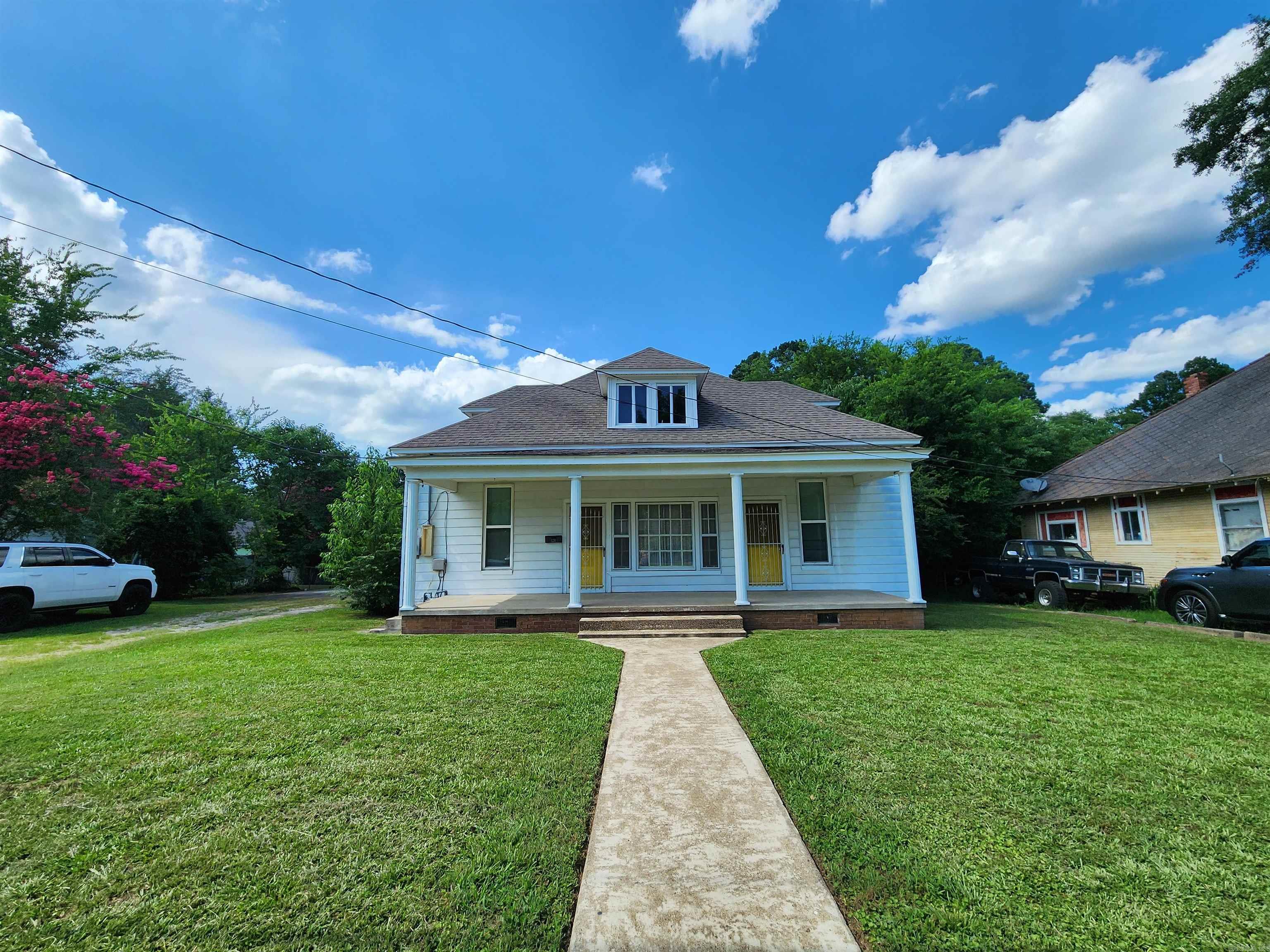 LUND & HILL (ORIGINAL TOWN) - Residential