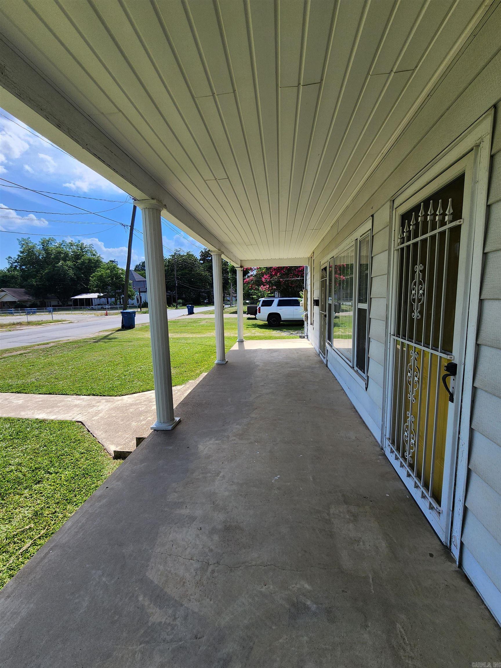 LUND & HILL (ORIGINAL TOWN) - Residential