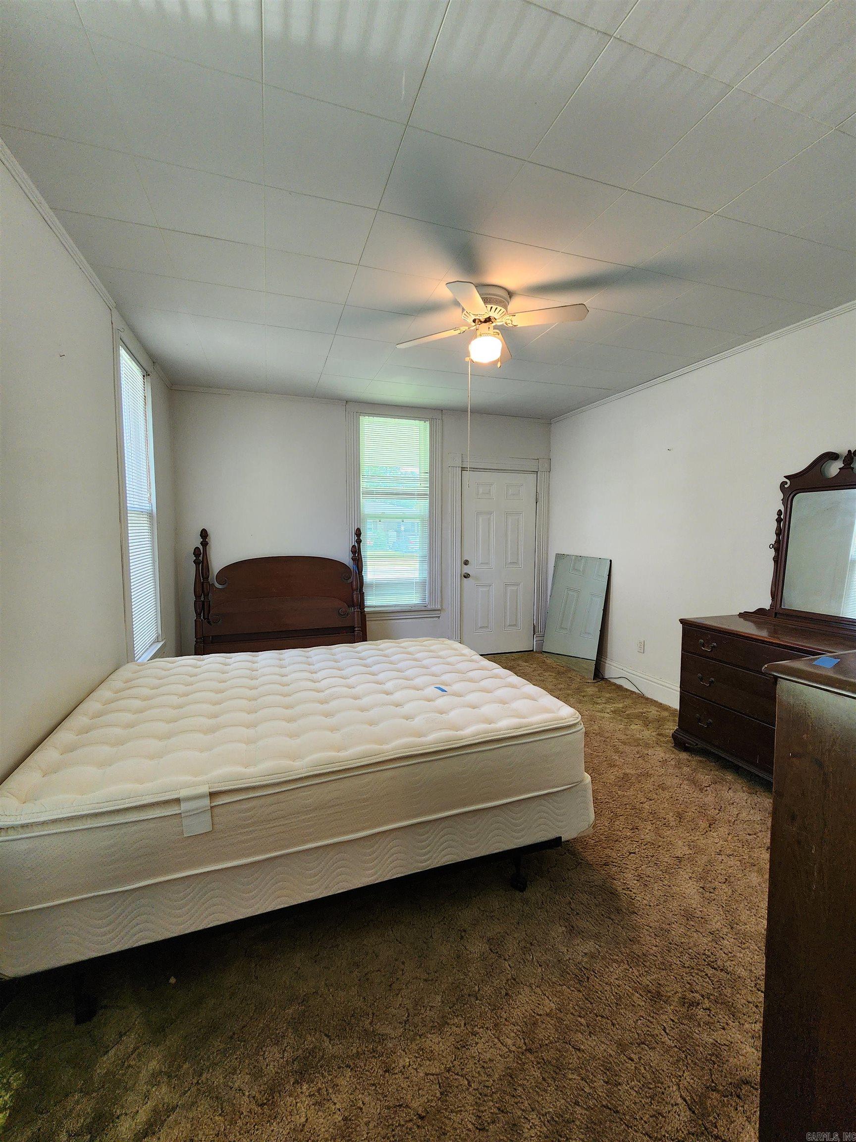LUND & HILL (ORIGINAL TOWN) - Residential