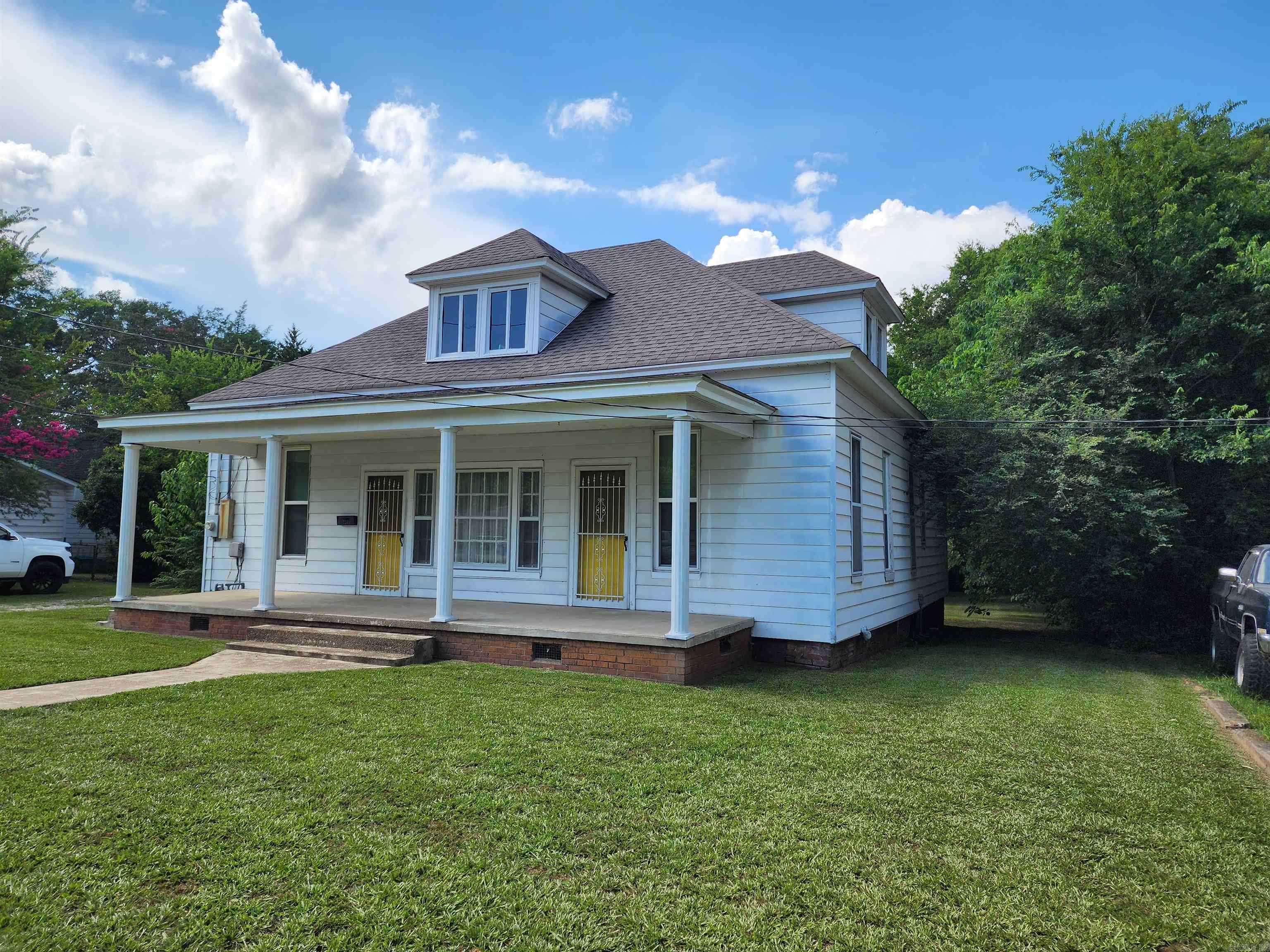 LUND & HILL (ORIGINAL TOWN) - Residential