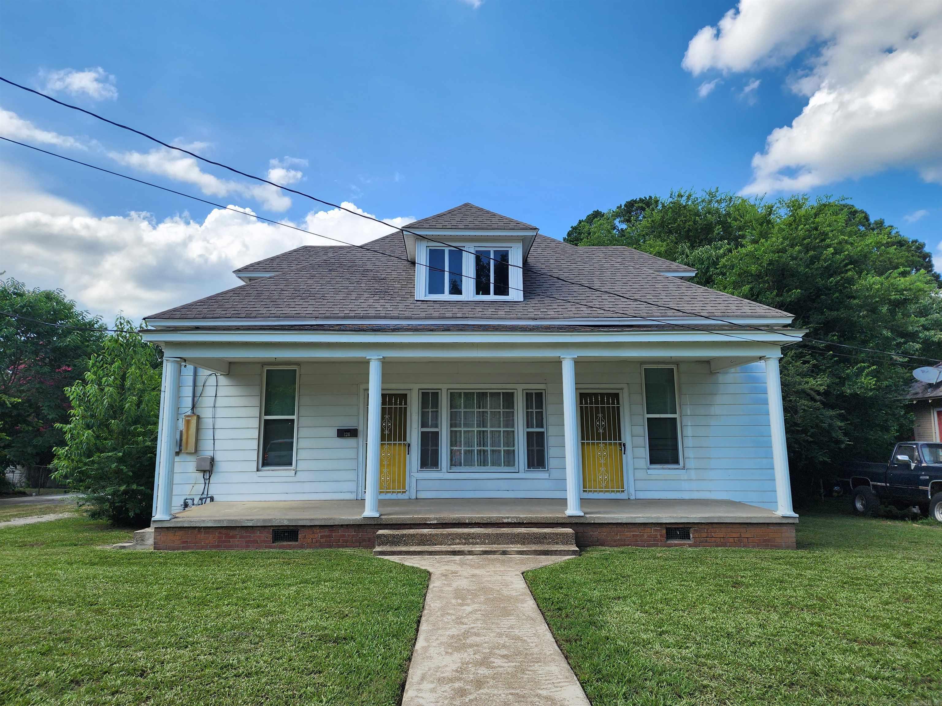 LUND & HILL (ORIGINAL TOWN) - Residential