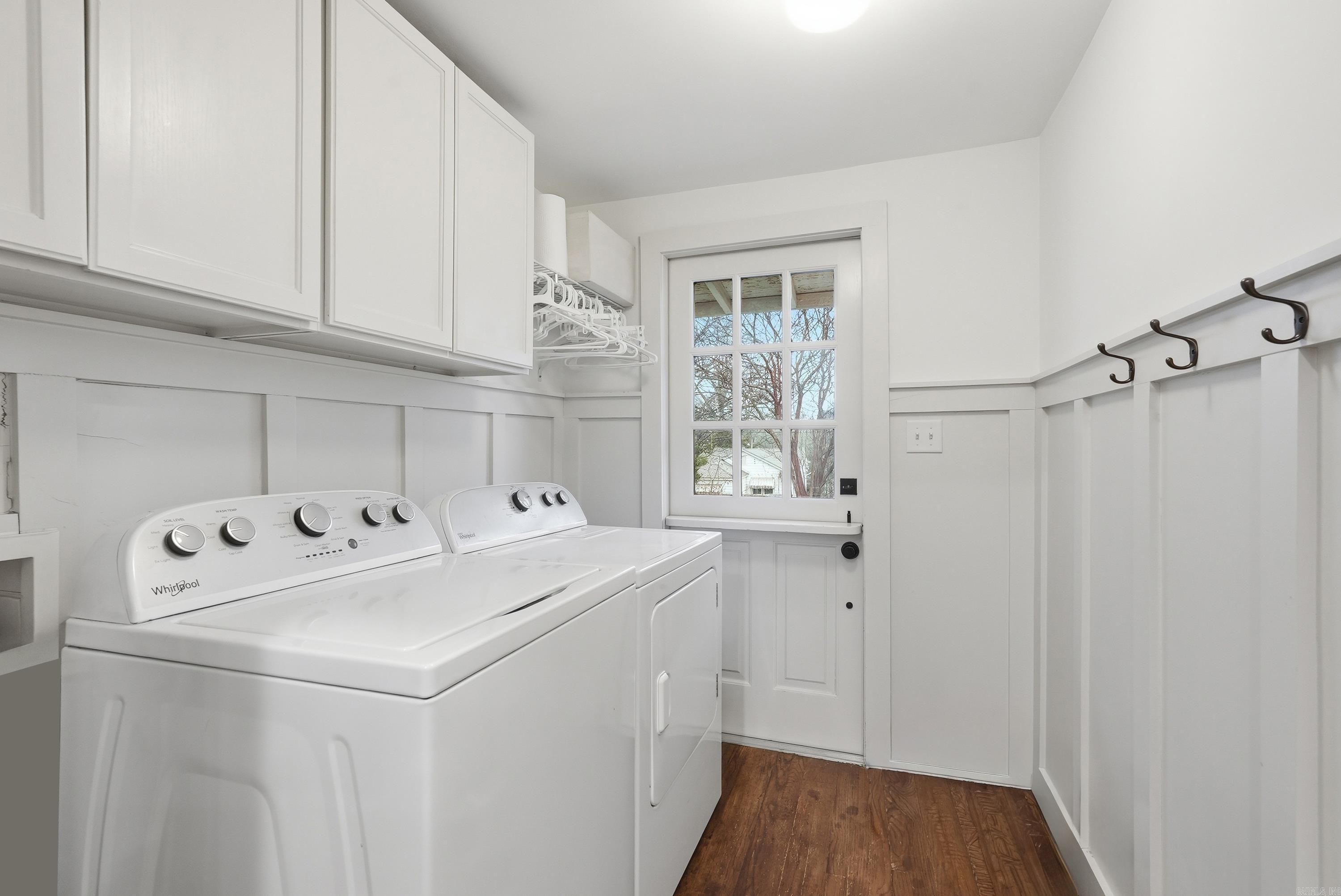 ELMHURST - Residential