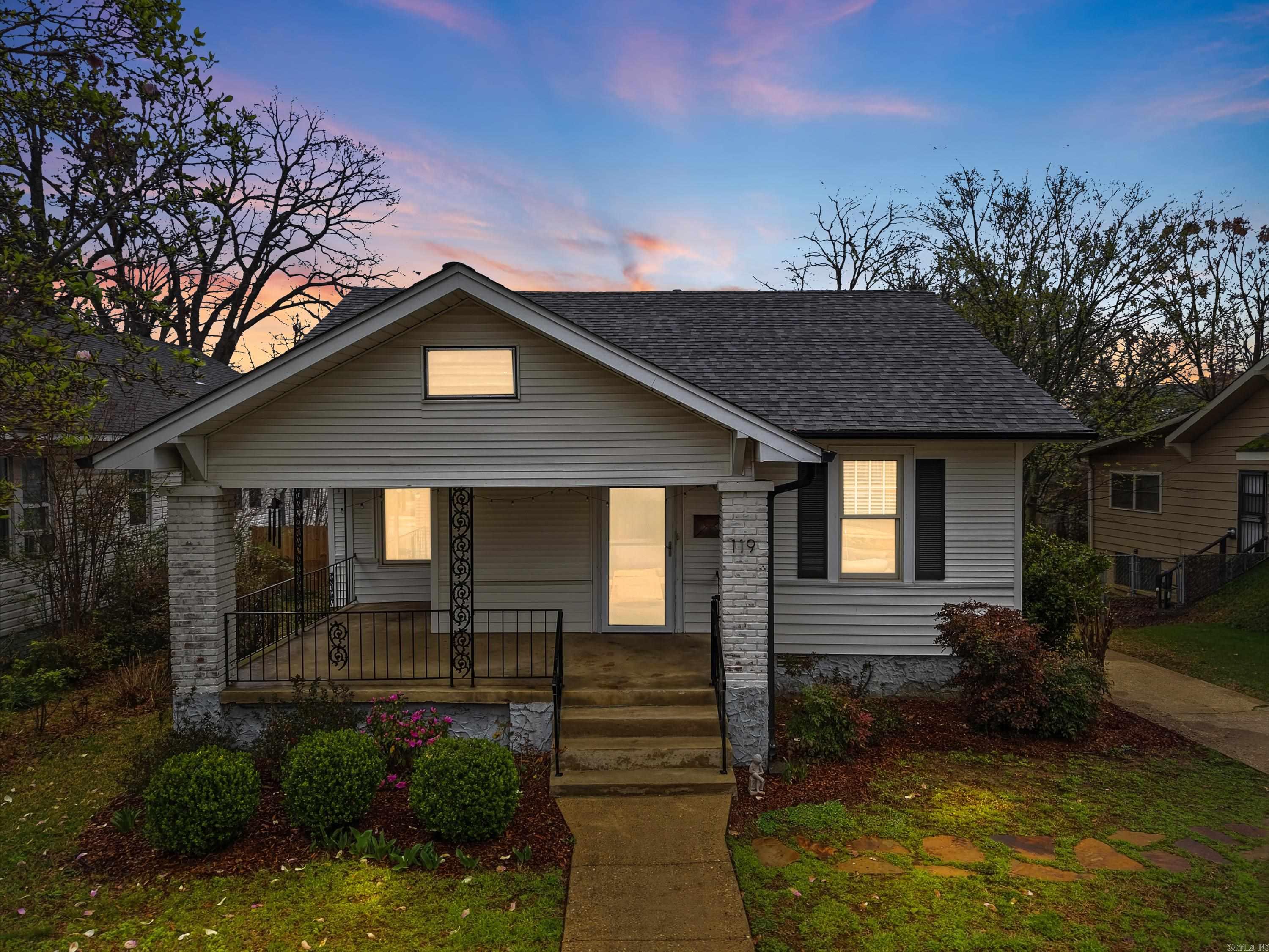 ELMHURST - Residential