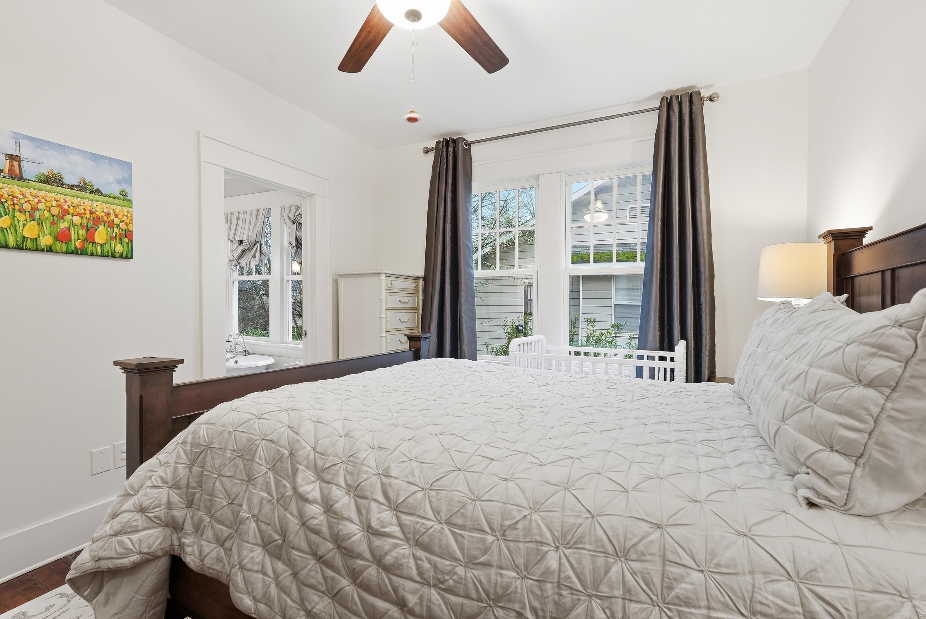 ELMHURST - Residential