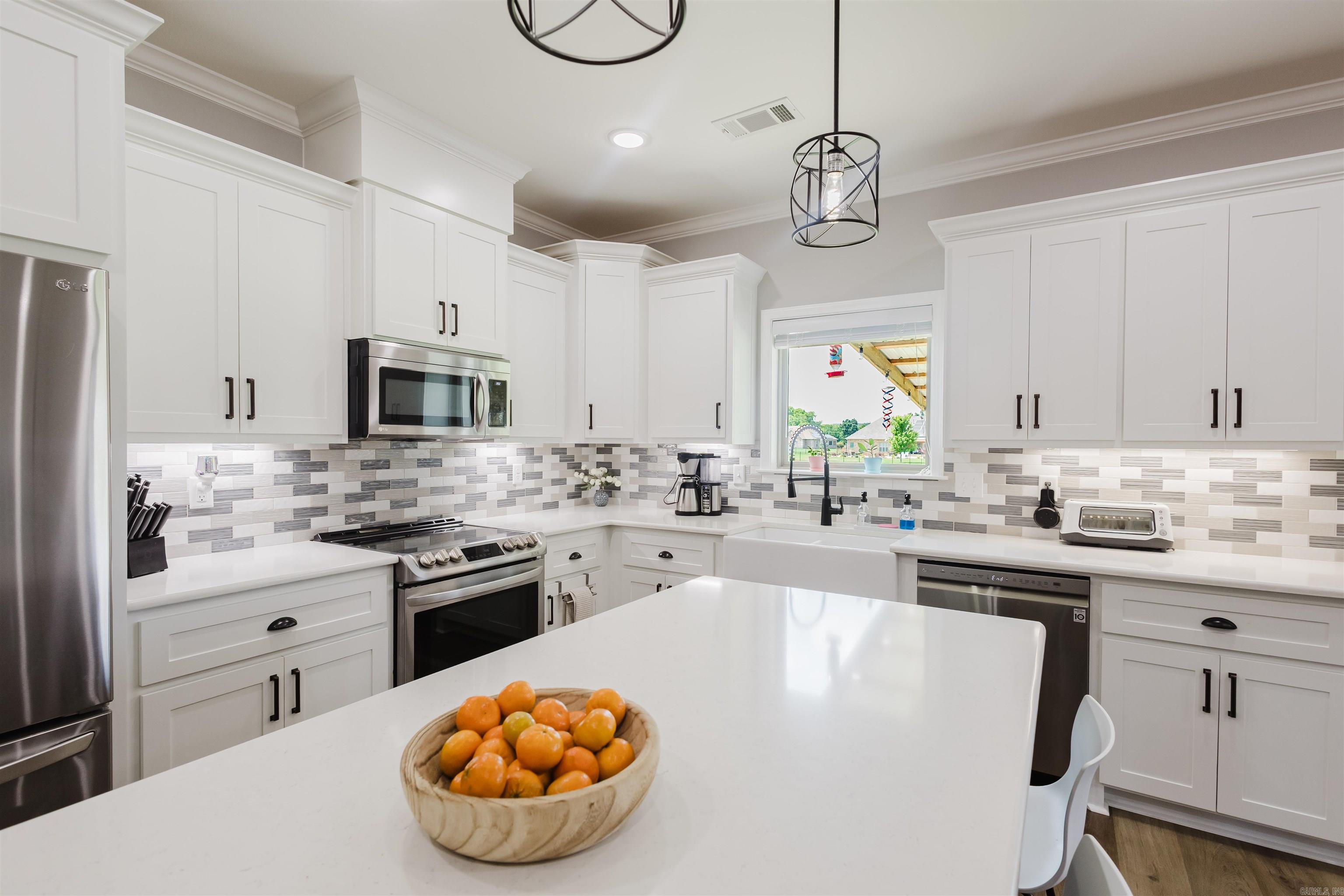 Saddle Creek - Residential
