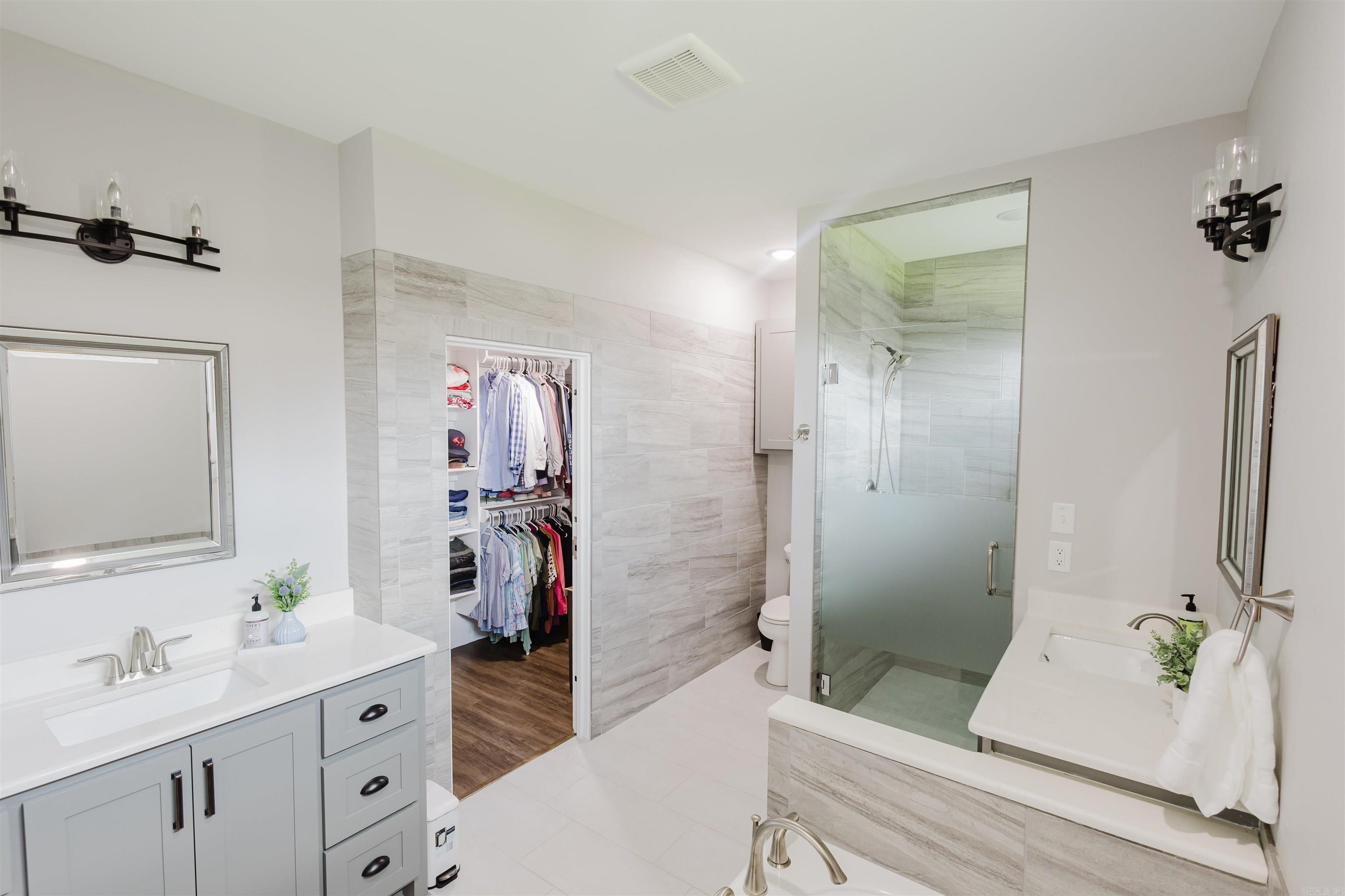 Saddle Creek - Residential