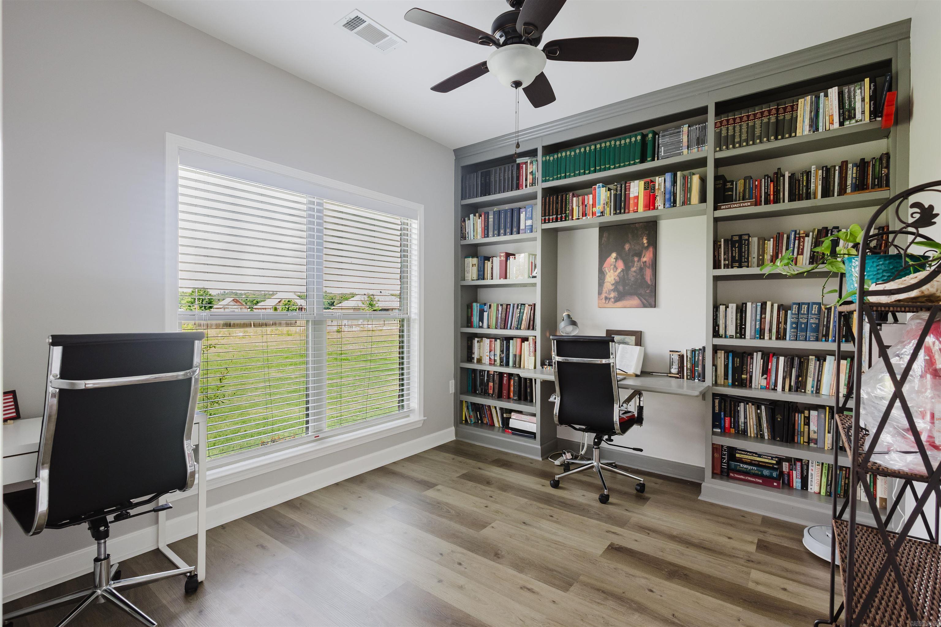 Saddle Creek - Residential