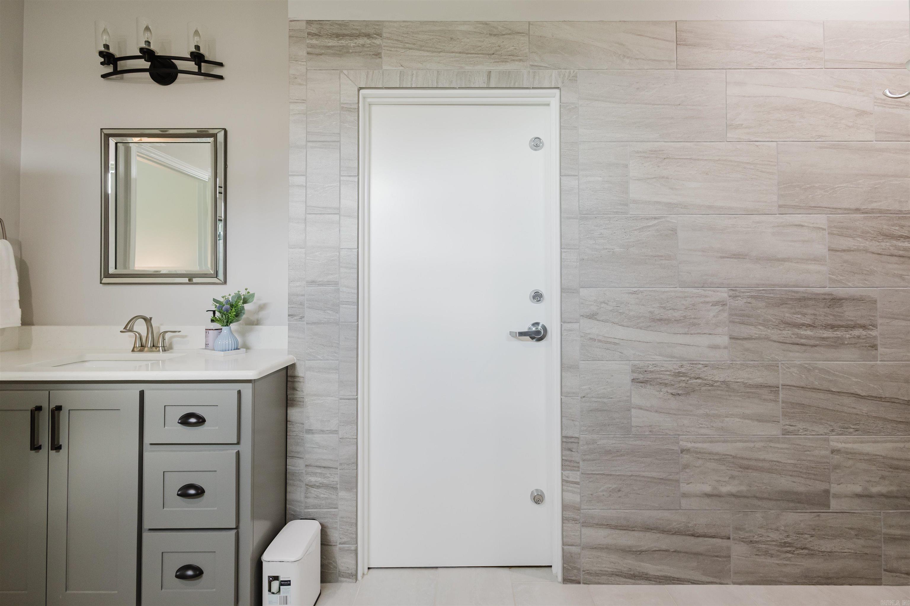 Saddle Creek - Residential