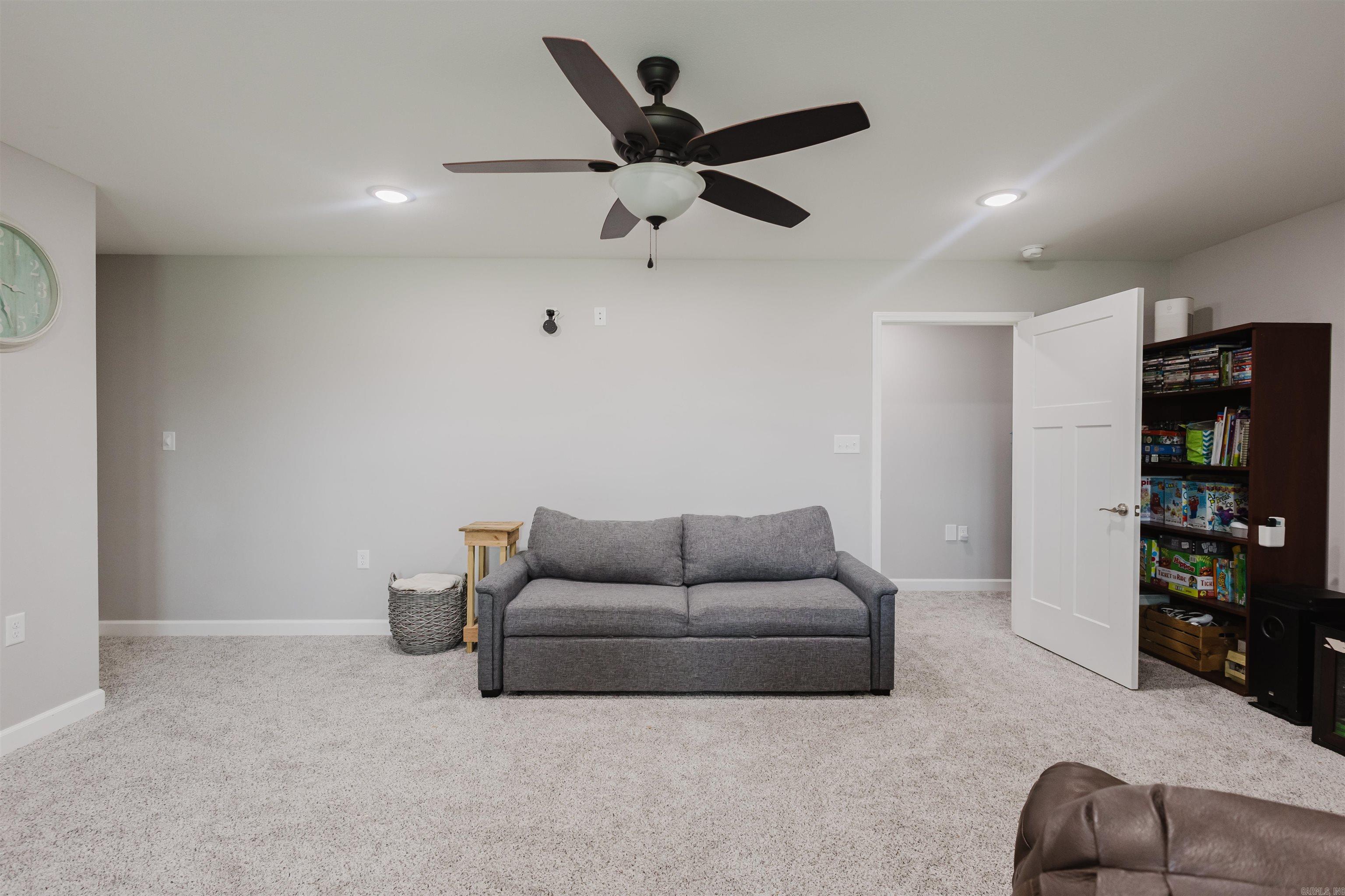 Saddle Creek - Residential