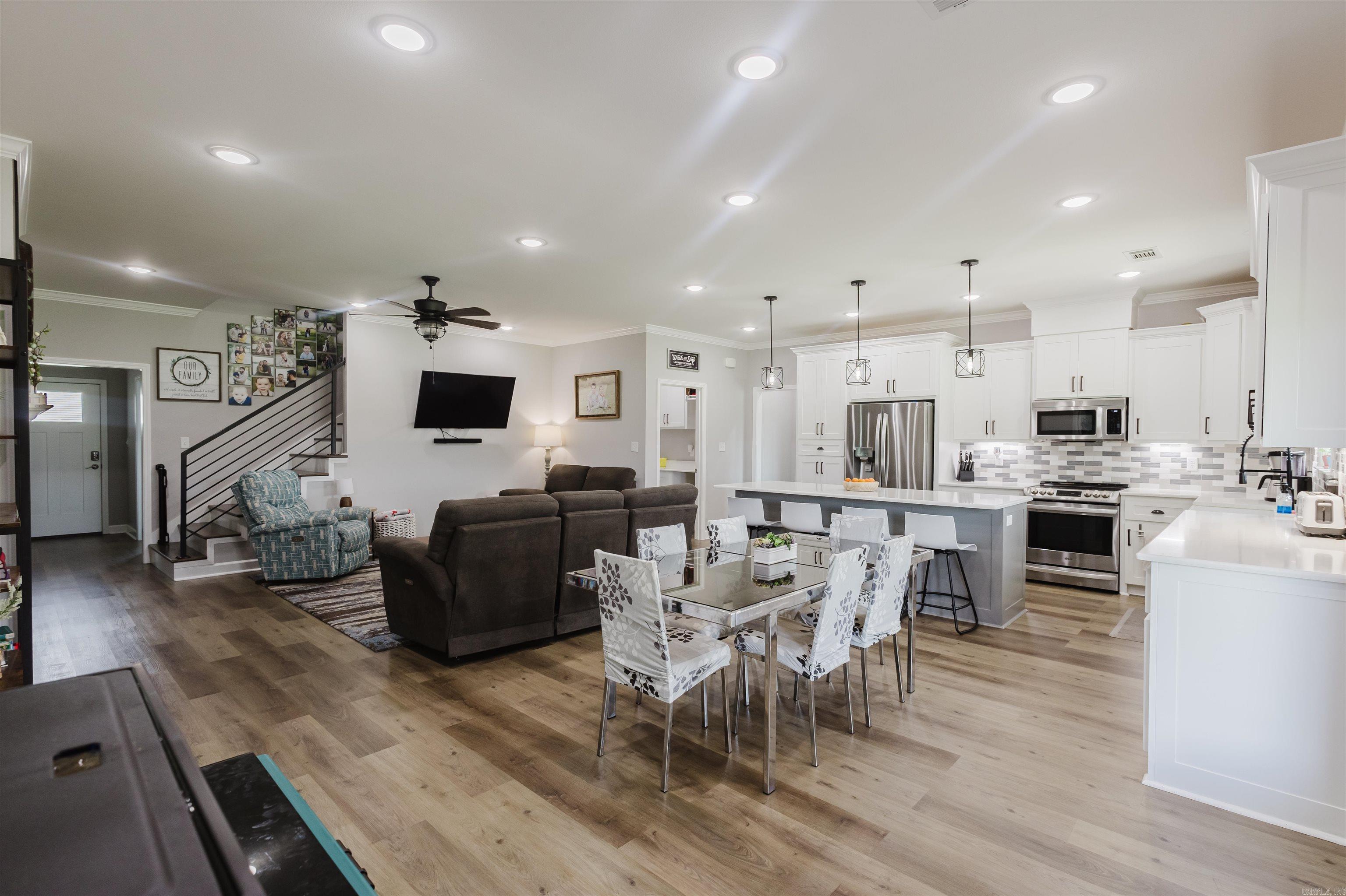 Saddle Creek - Residential