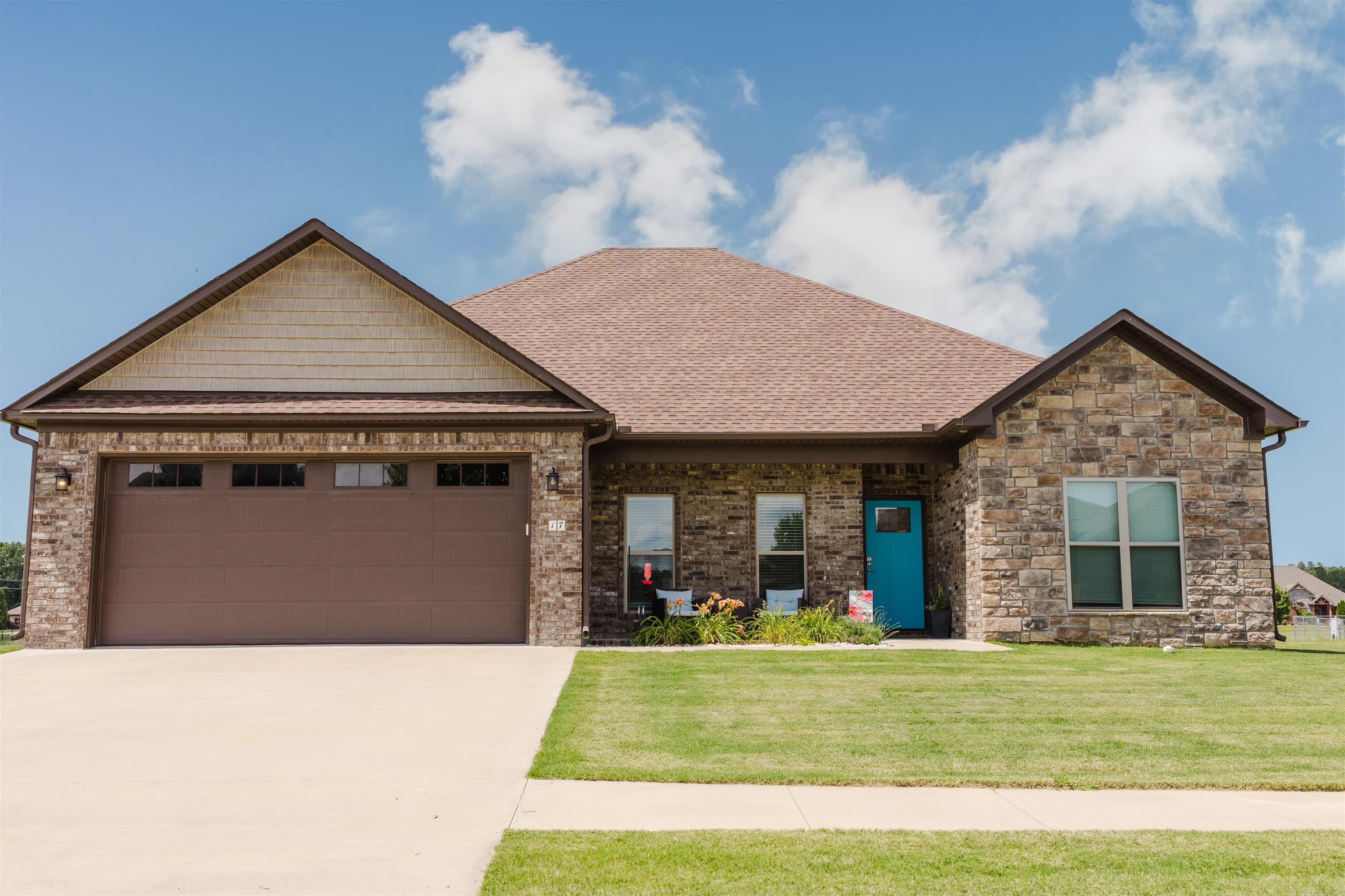 Saddle Creek - Residential