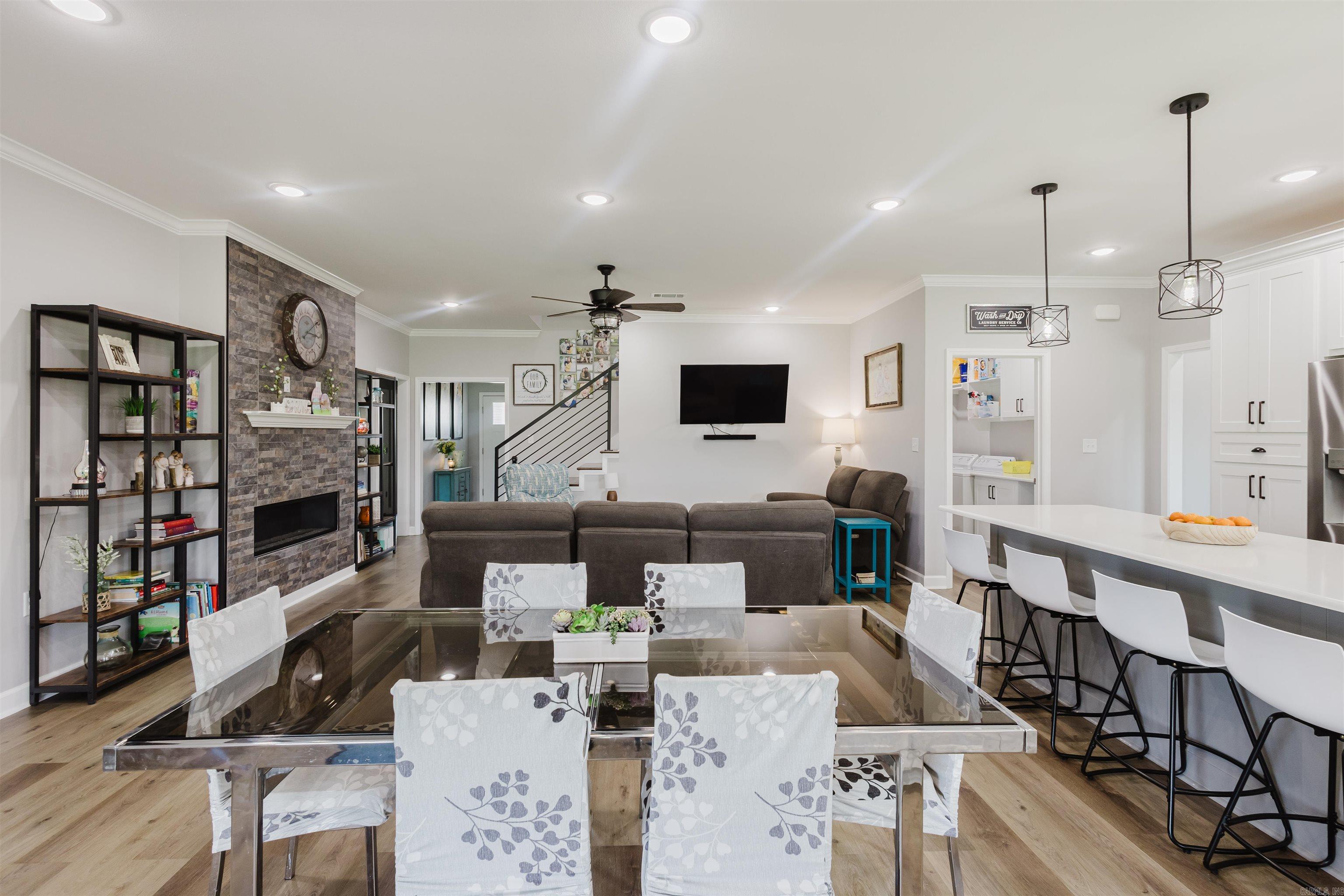 Saddle Creek - Residential