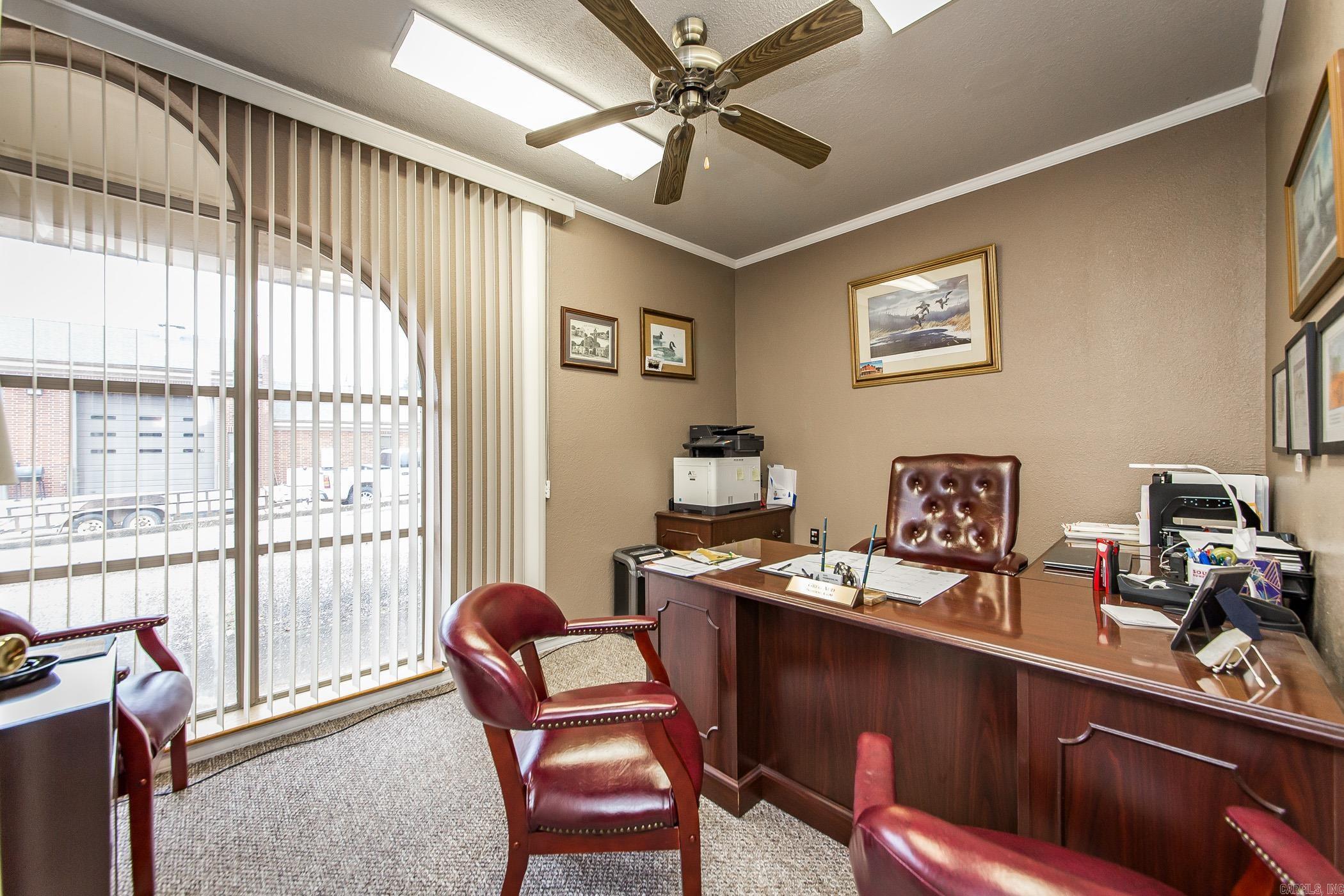 HILLS REPLAT OF TWIN OAKS ADDN - Commercial Sale