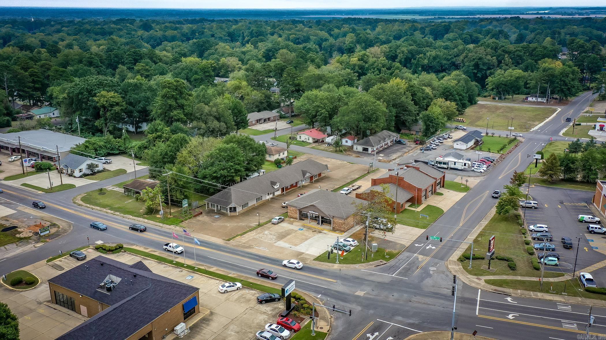 HILLS REPLAT OF TWIN OAKS ADDN - Commercial Sale