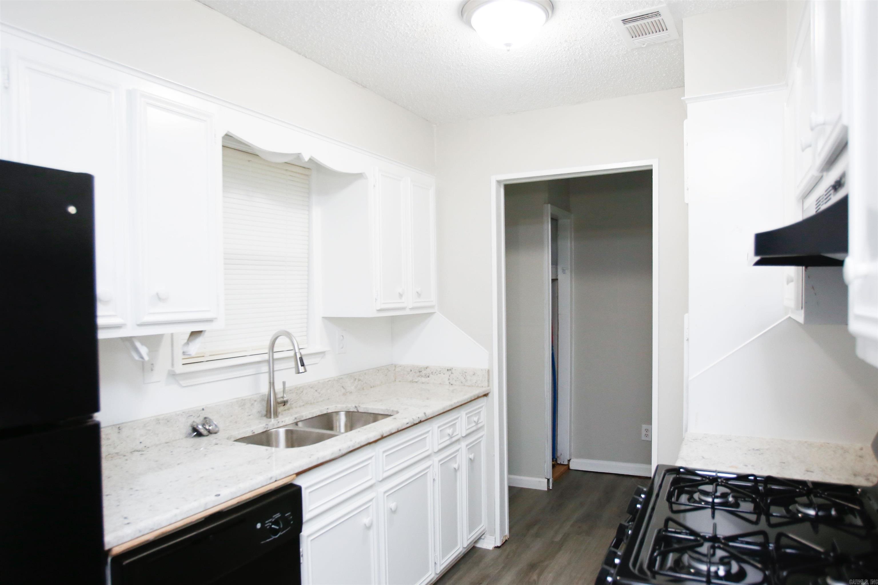 Clearlake Estates - Residential Lease