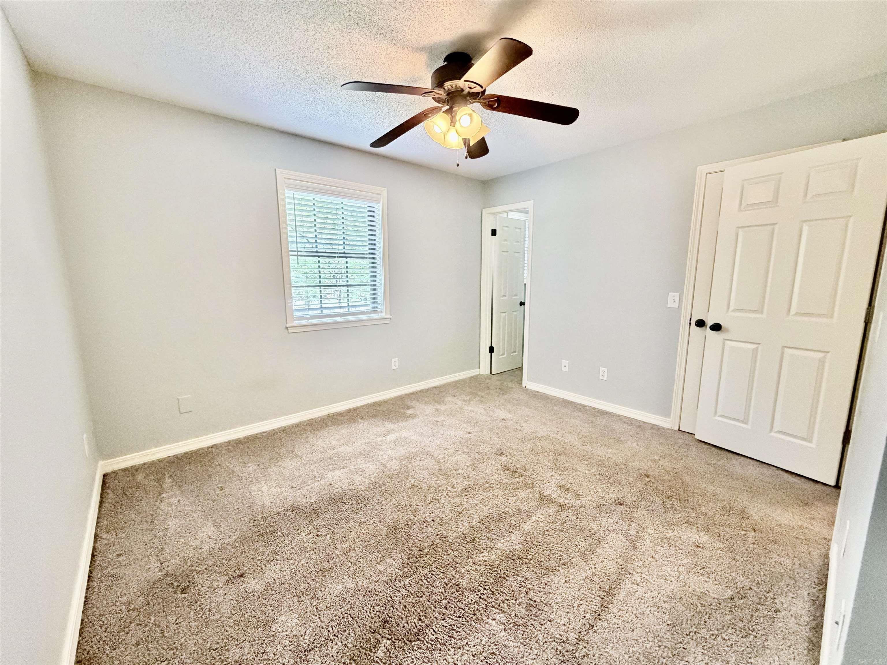 RAY LEE JR 4TH SUB DIV - Residential