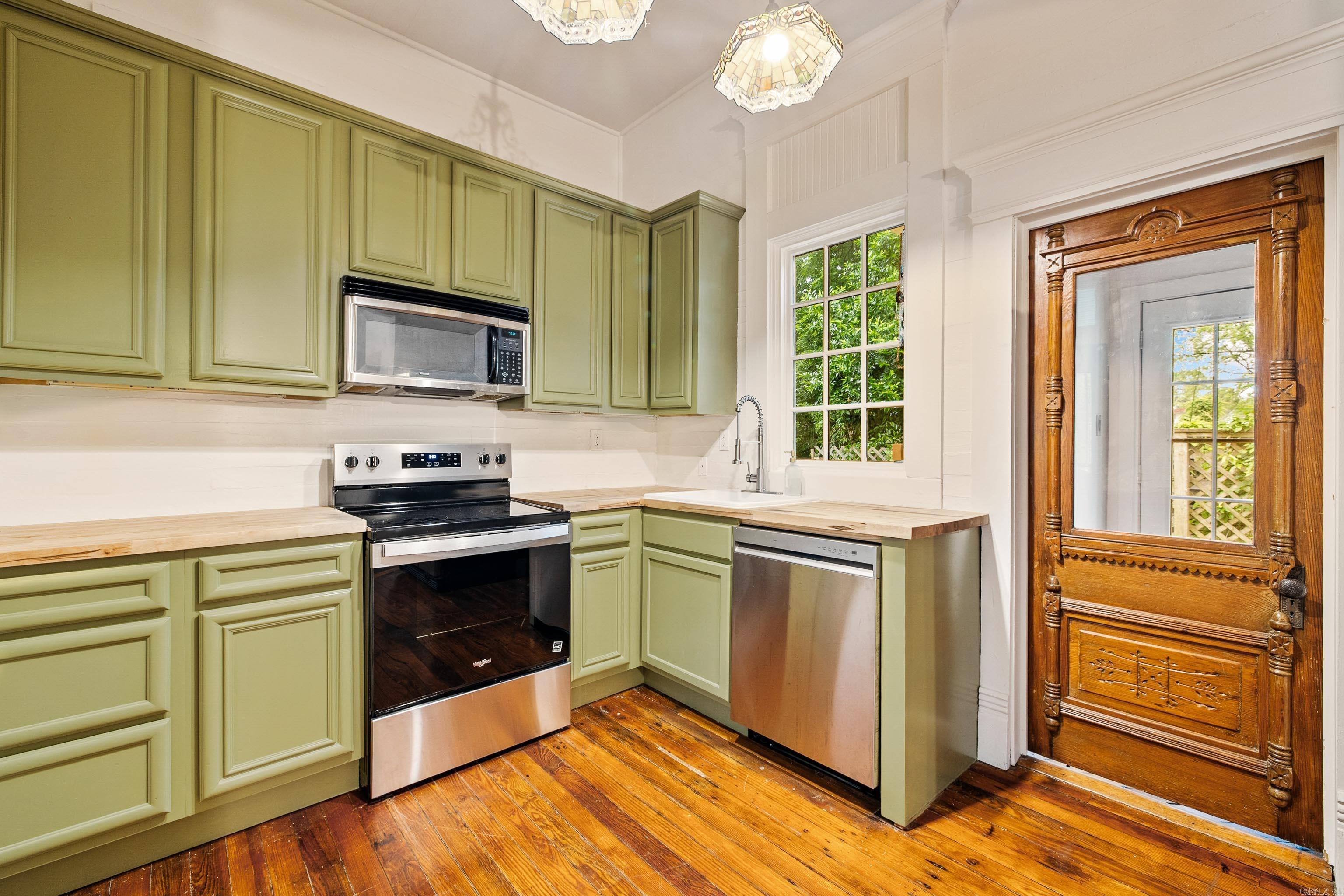 GIBBS E W - Residential