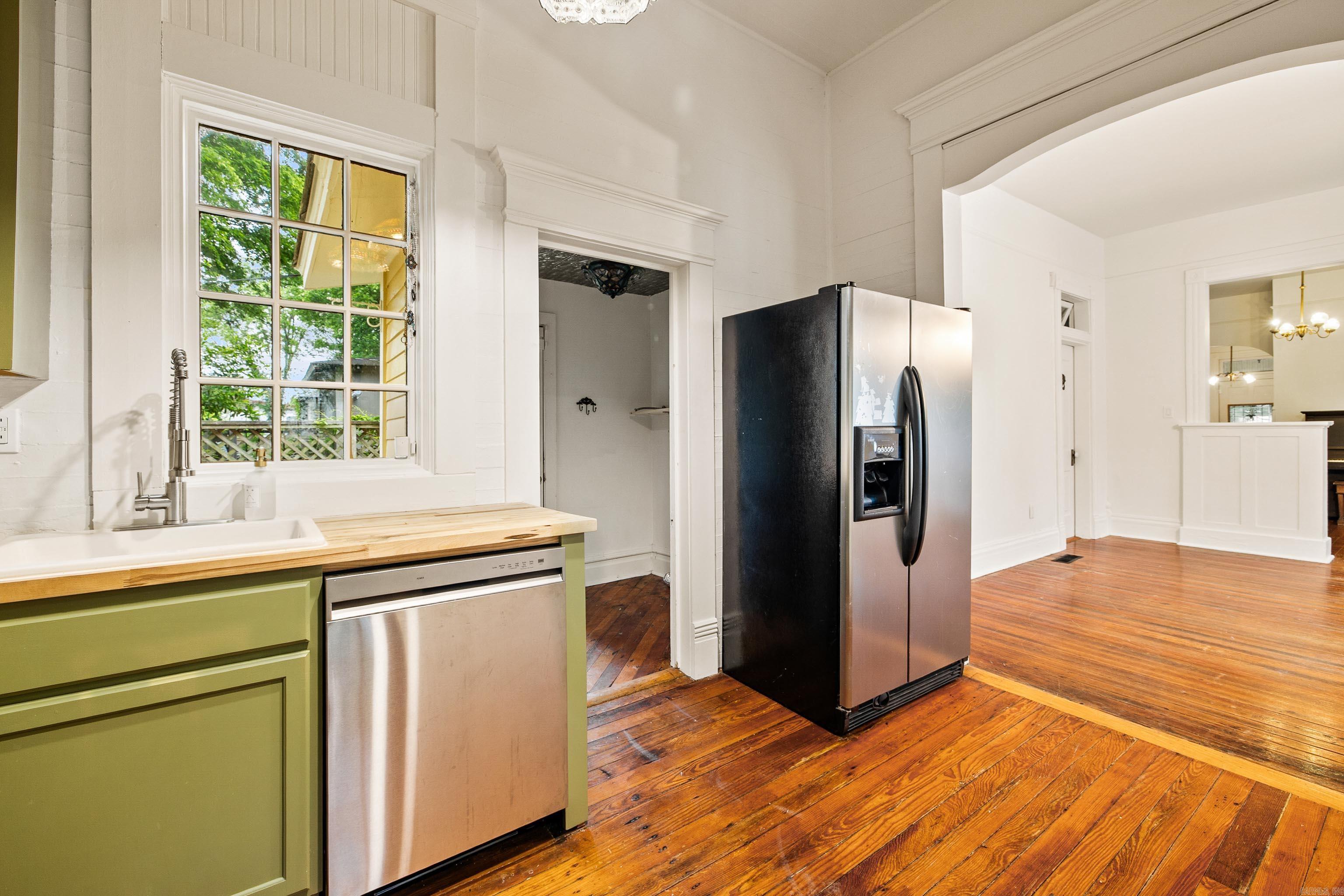 GIBBS E W - Residential