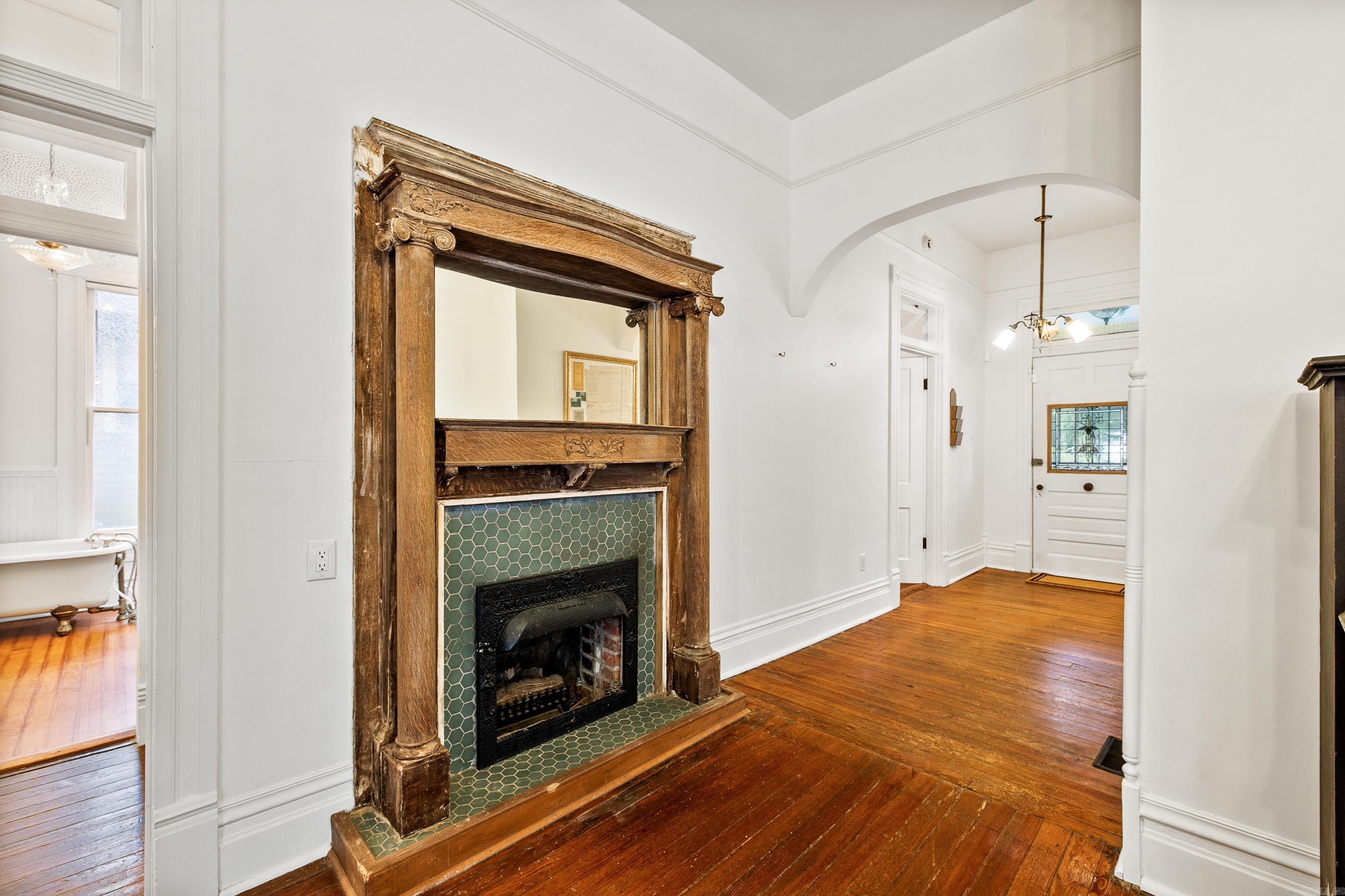 GIBBS E W - Residential