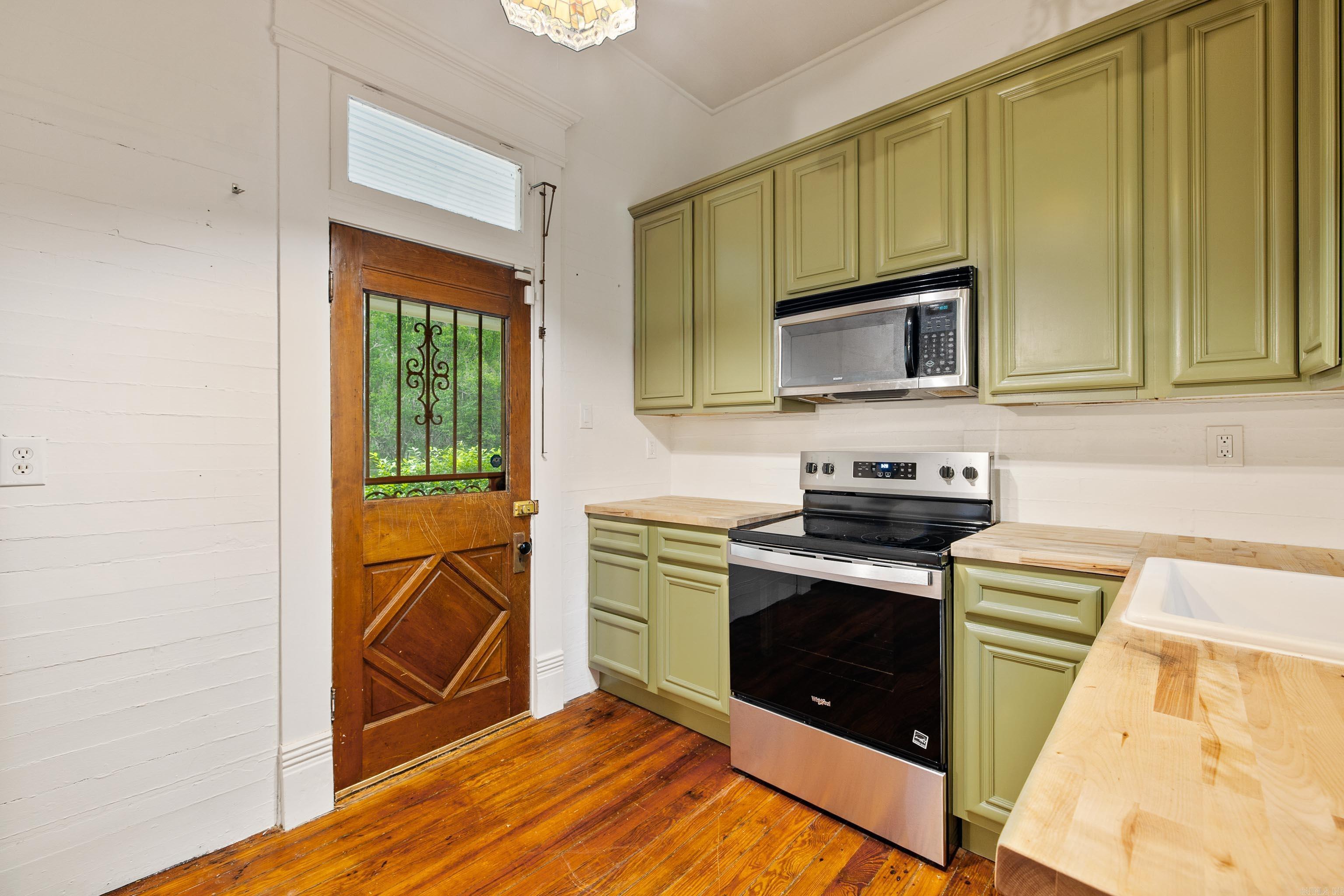 GIBBS E W - Residential