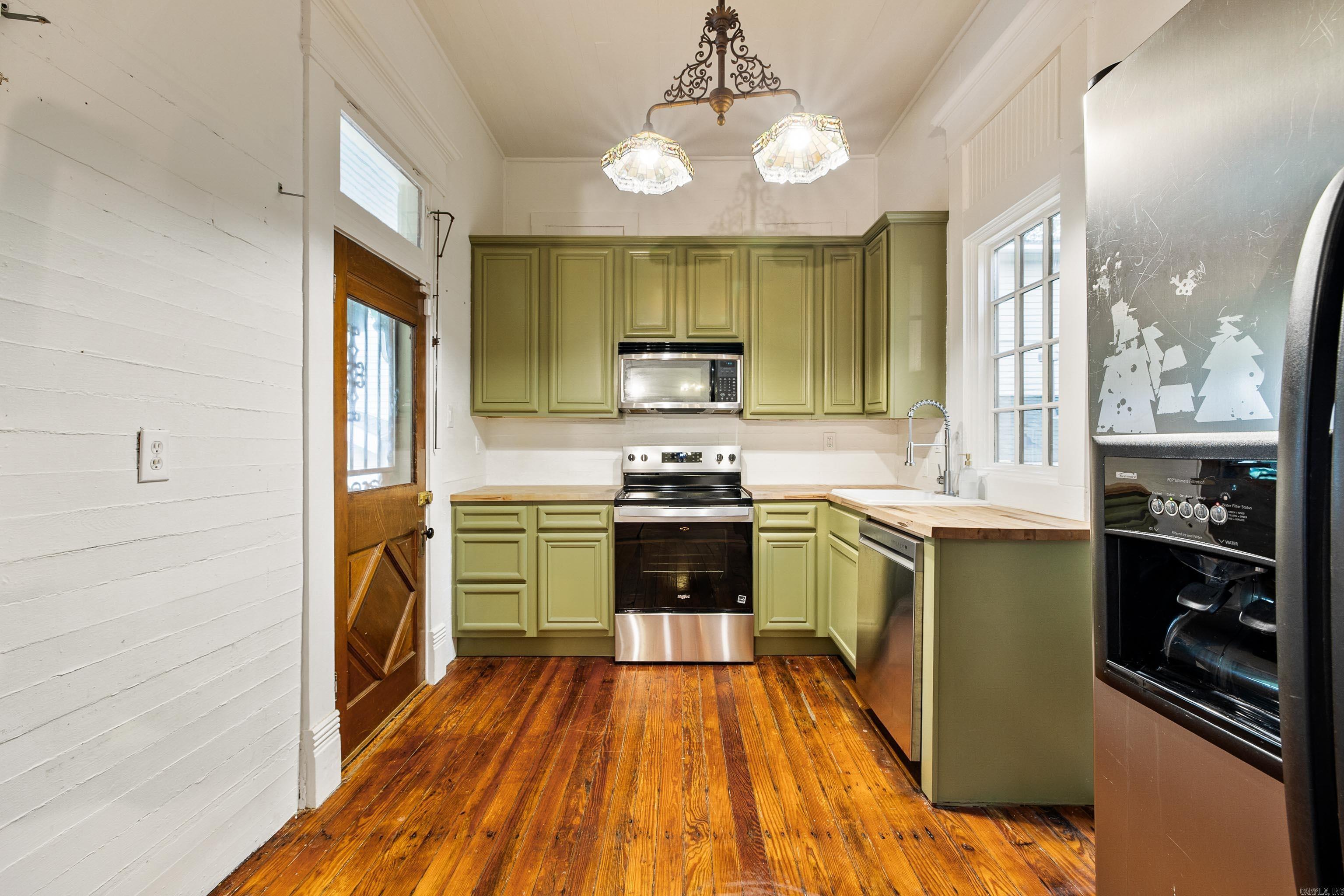 GIBBS E W - Residential